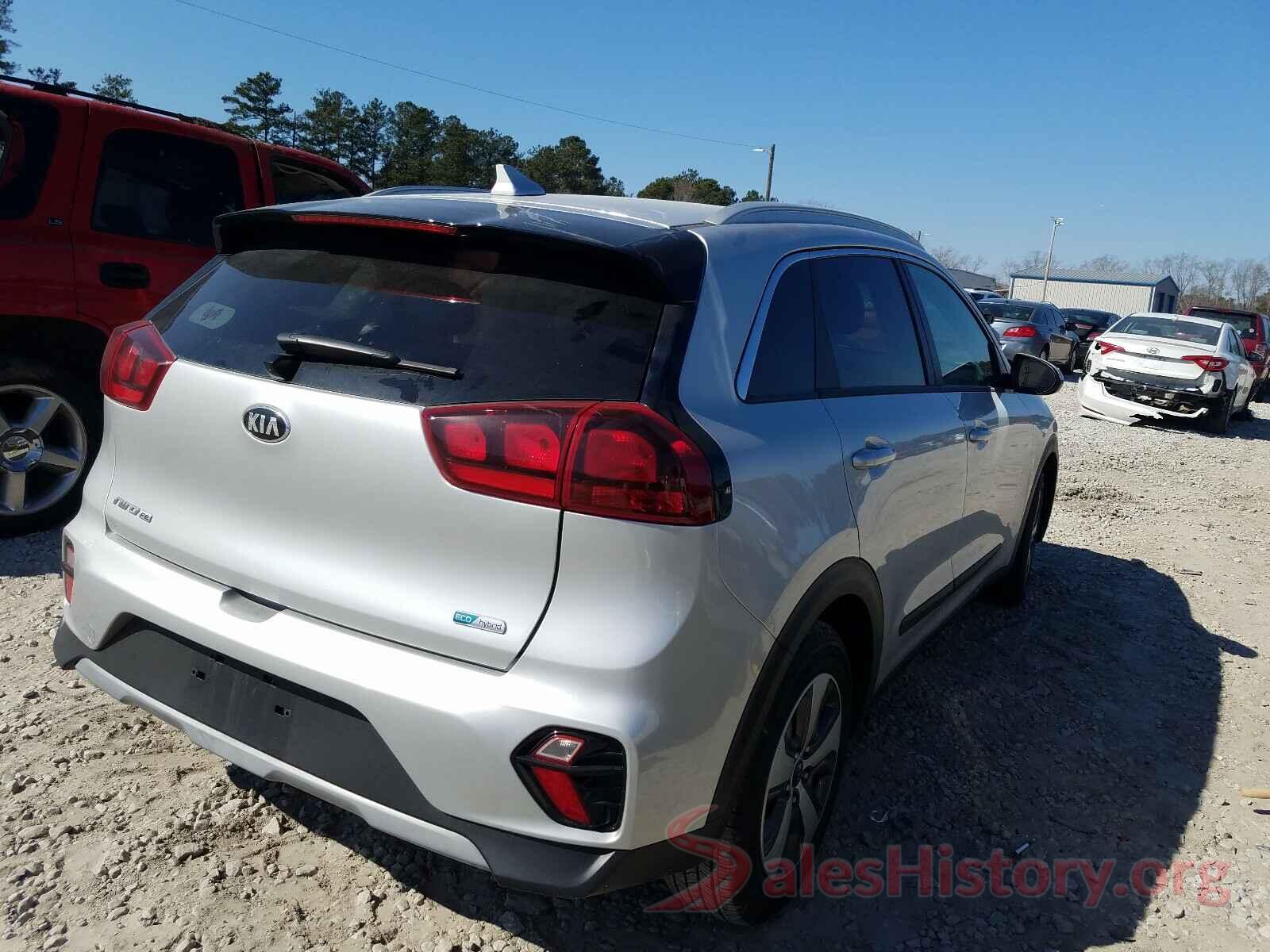 KNDCB3LC9L5361281 2020 KIA NIRO