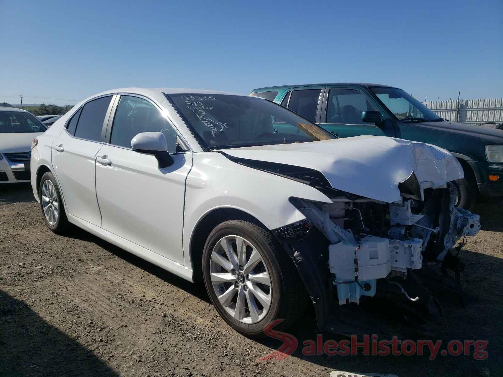 4T1B11HK7KU688295 2019 TOYOTA CAMRY