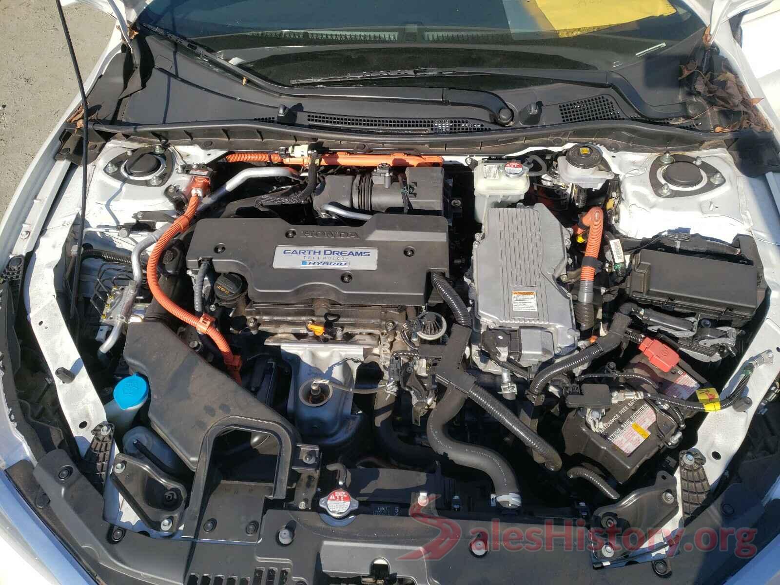 JHMCR6F72HC030605 2017 HONDA ACCORD