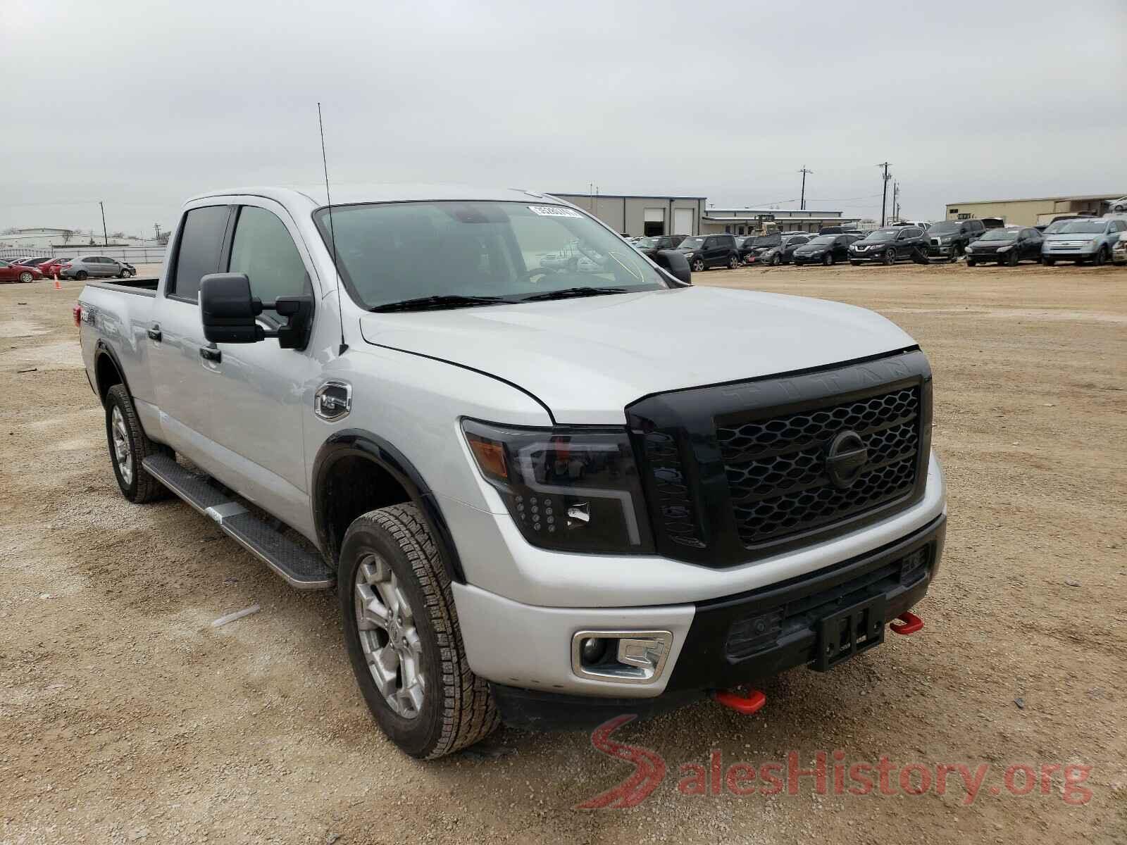 1N6AA1F23HN552393 2017 NISSAN TITAN