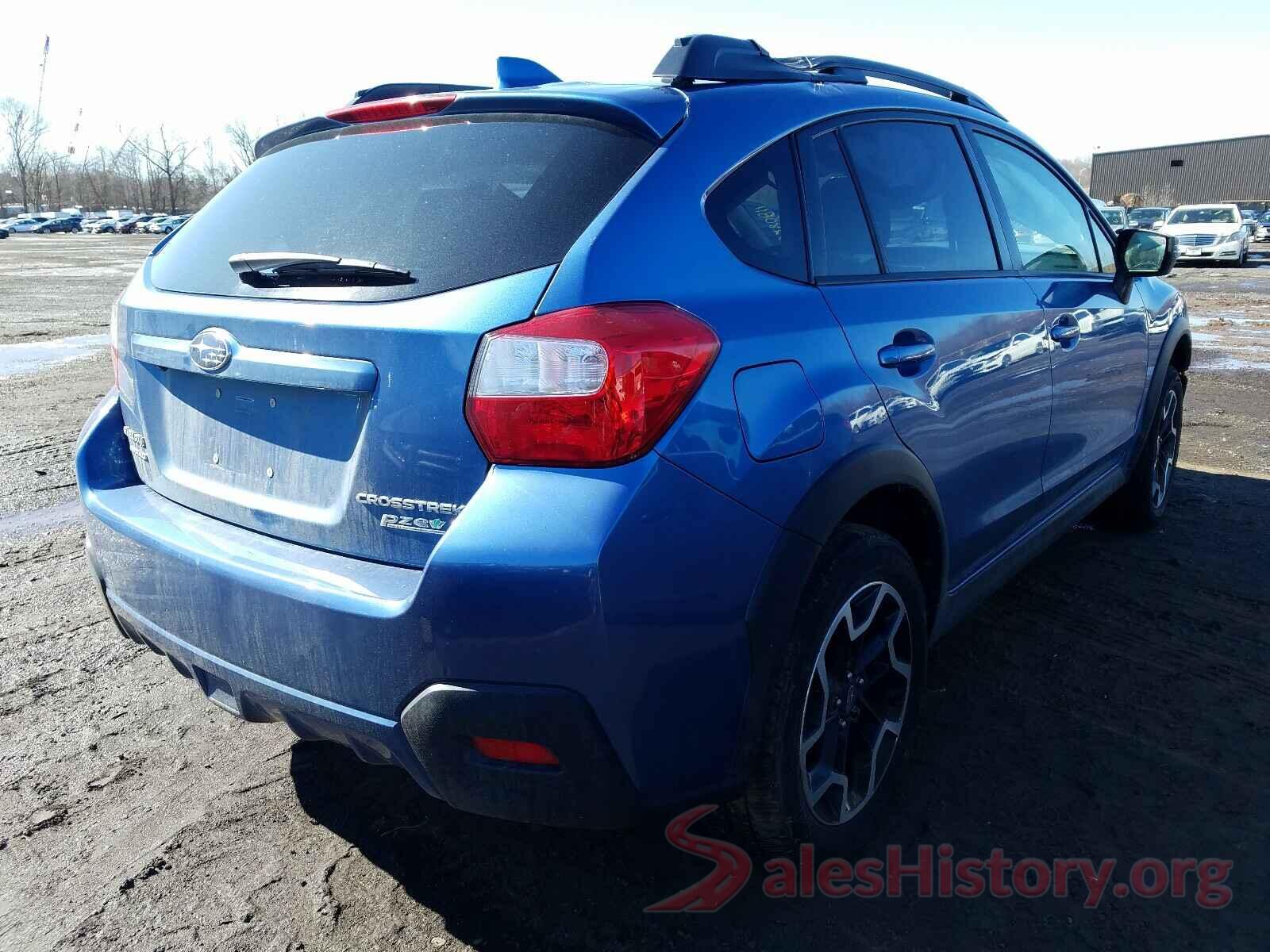 JF2GPANC3H8245831 2017 SUBARU CROSSTREK