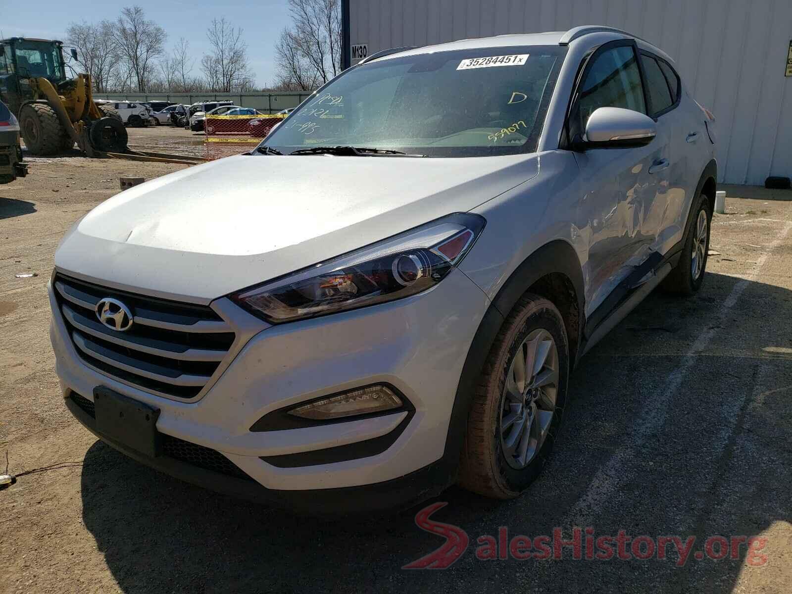 KM8J3CA42HU559077 2017 HYUNDAI TUCSON