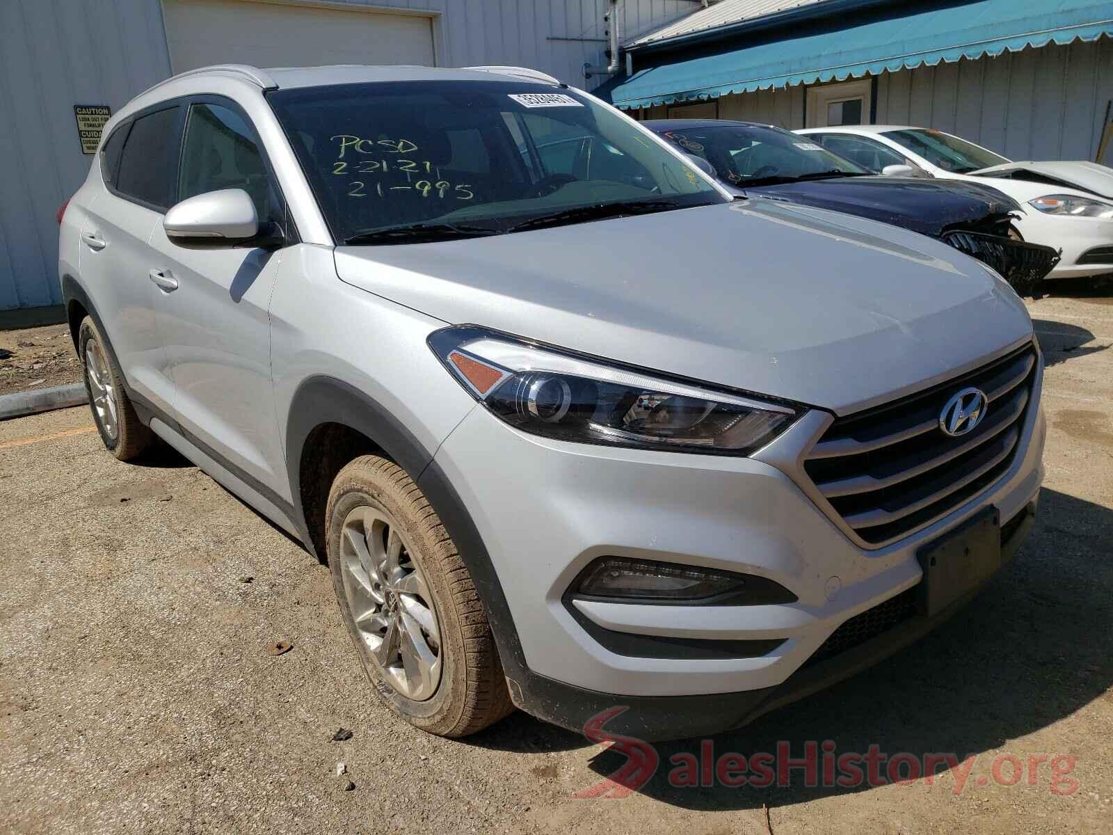 KM8J3CA42HU559077 2017 HYUNDAI TUCSON