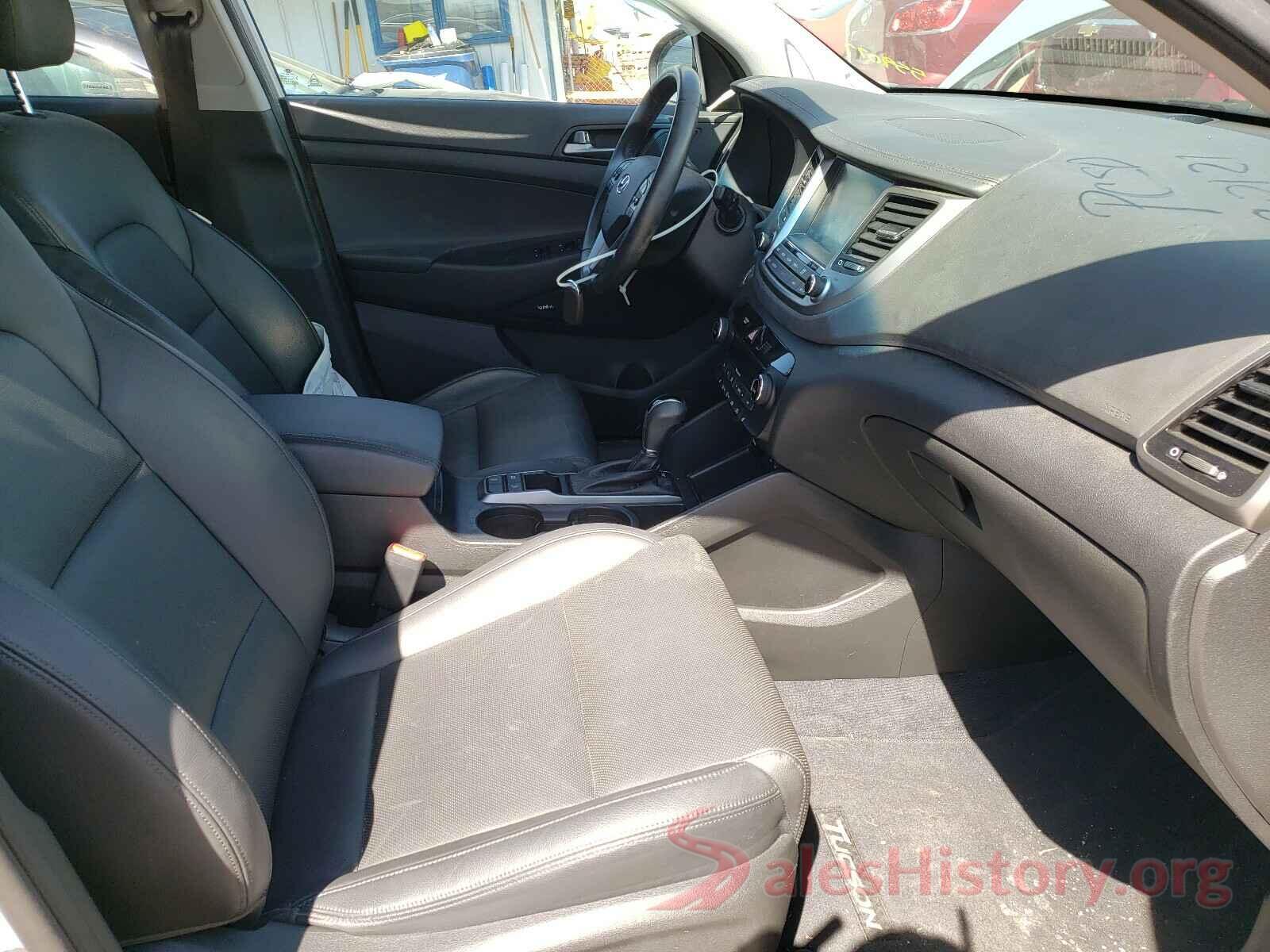 KM8J3CA42HU559077 2017 HYUNDAI TUCSON