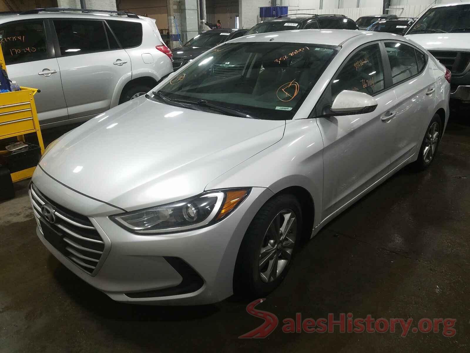 5NPD84LF3JH308009 2018 HYUNDAI ELANTRA