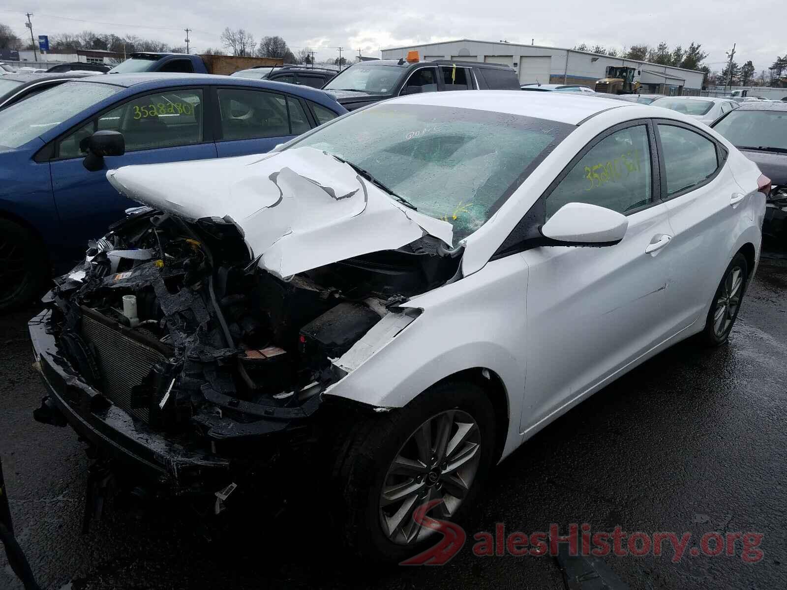 5NPDH4AE1GH682542 2016 HYUNDAI ELANTRA