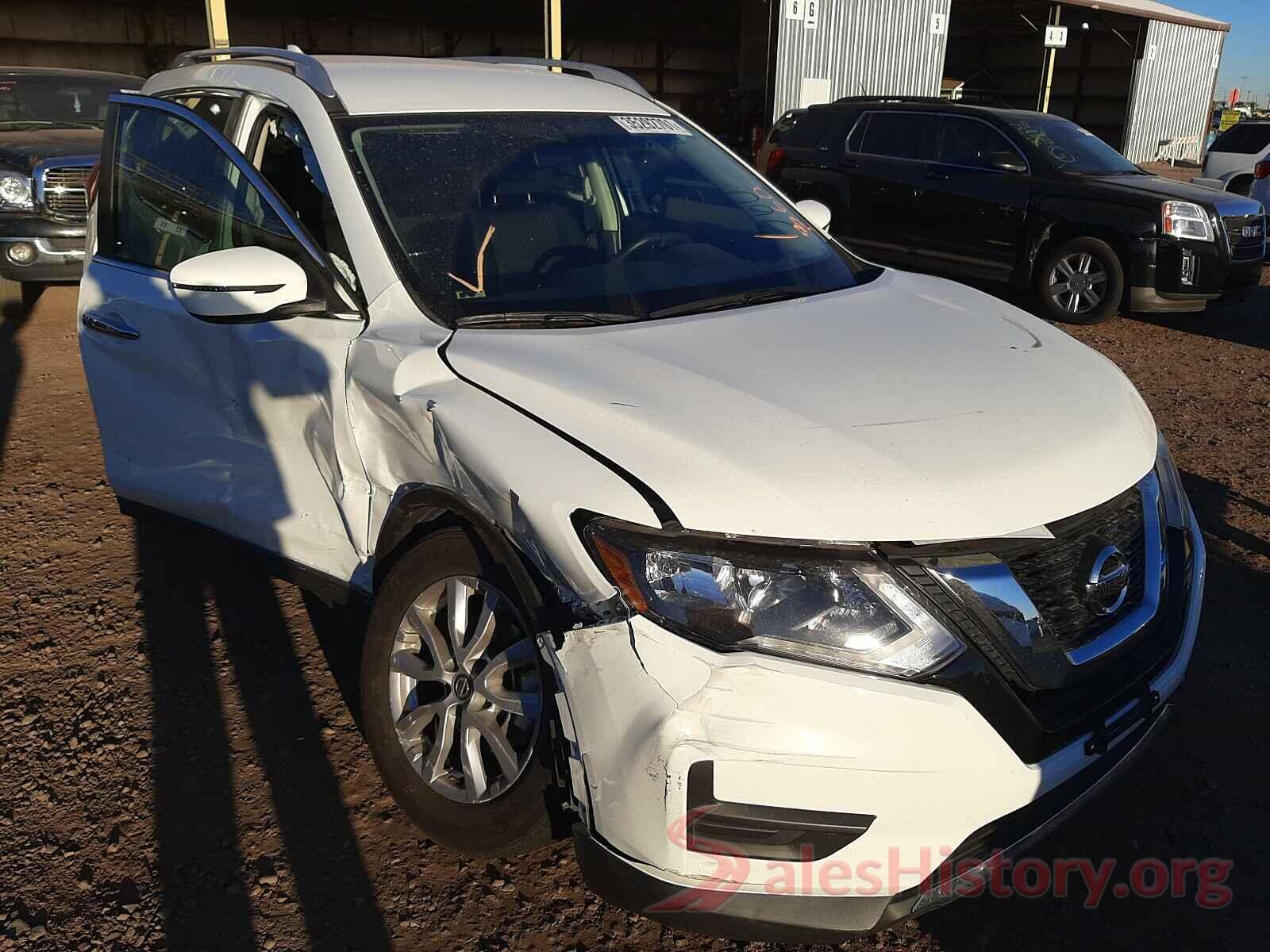 KNMAT2MT2HP548113 2017 NISSAN ROGUE