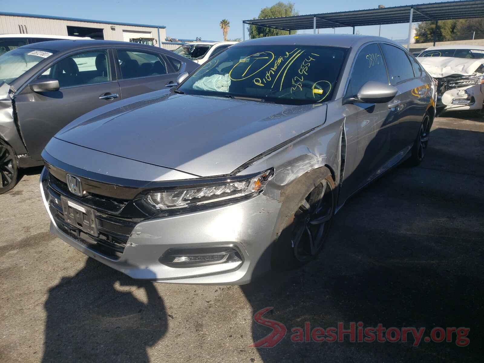 1HGCV1E38JA109603 2018 HONDA ACCORD