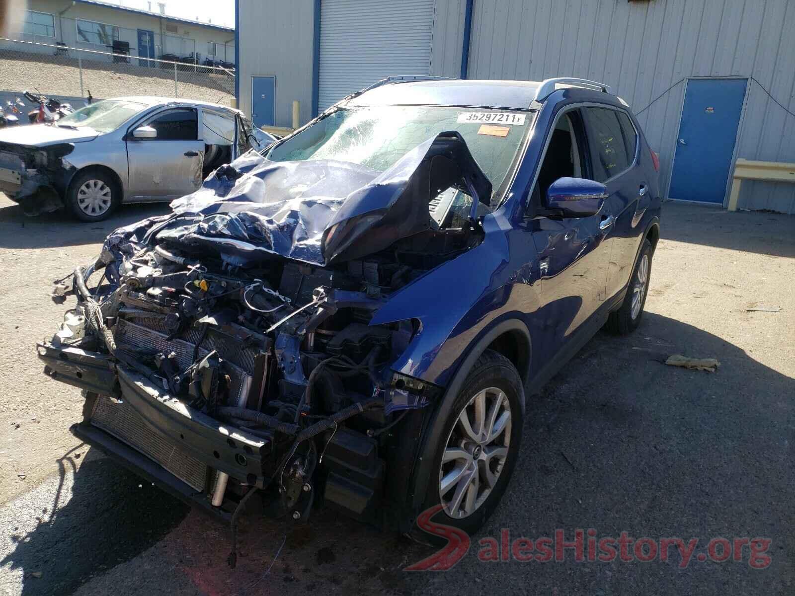 KNMAT2MT7JP507899 2018 NISSAN ROGUE