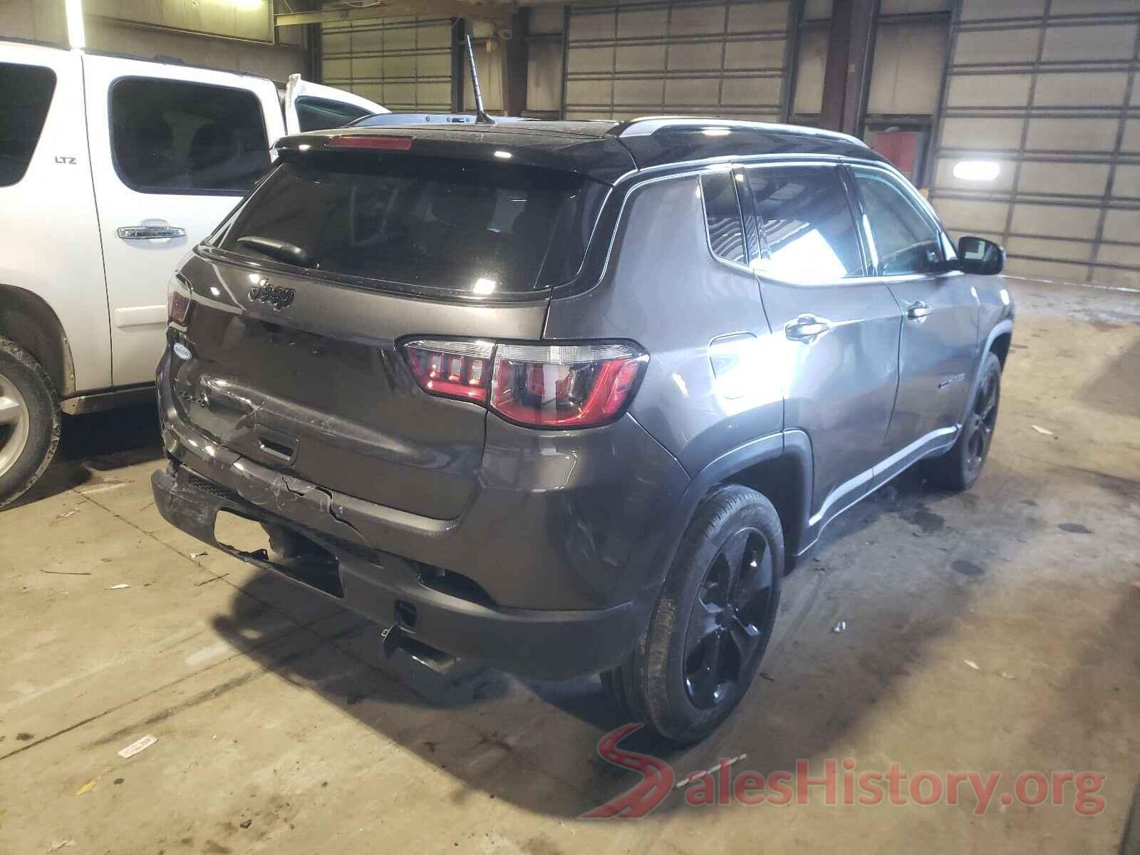 3C4NJDBB2JT492527 2018 JEEP COMPASS