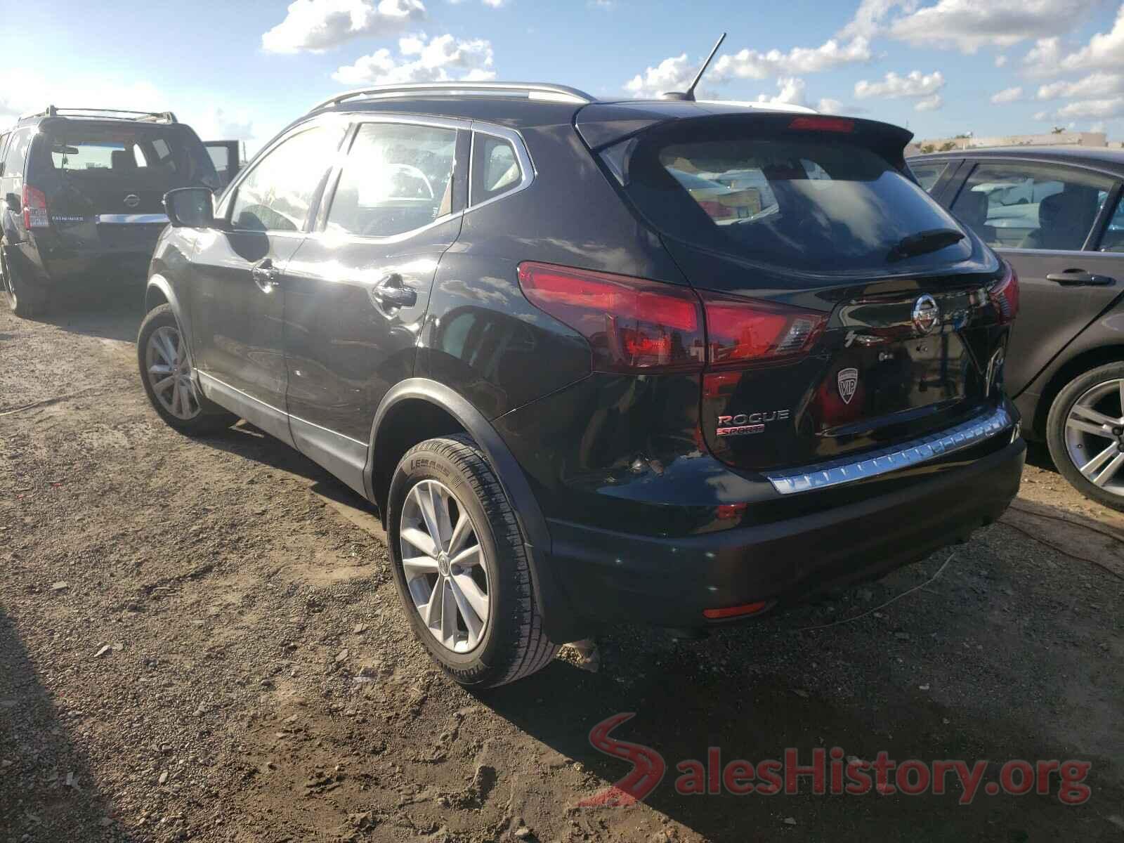 JN1BJ1CP9JW191875 2018 NISSAN ROGUE