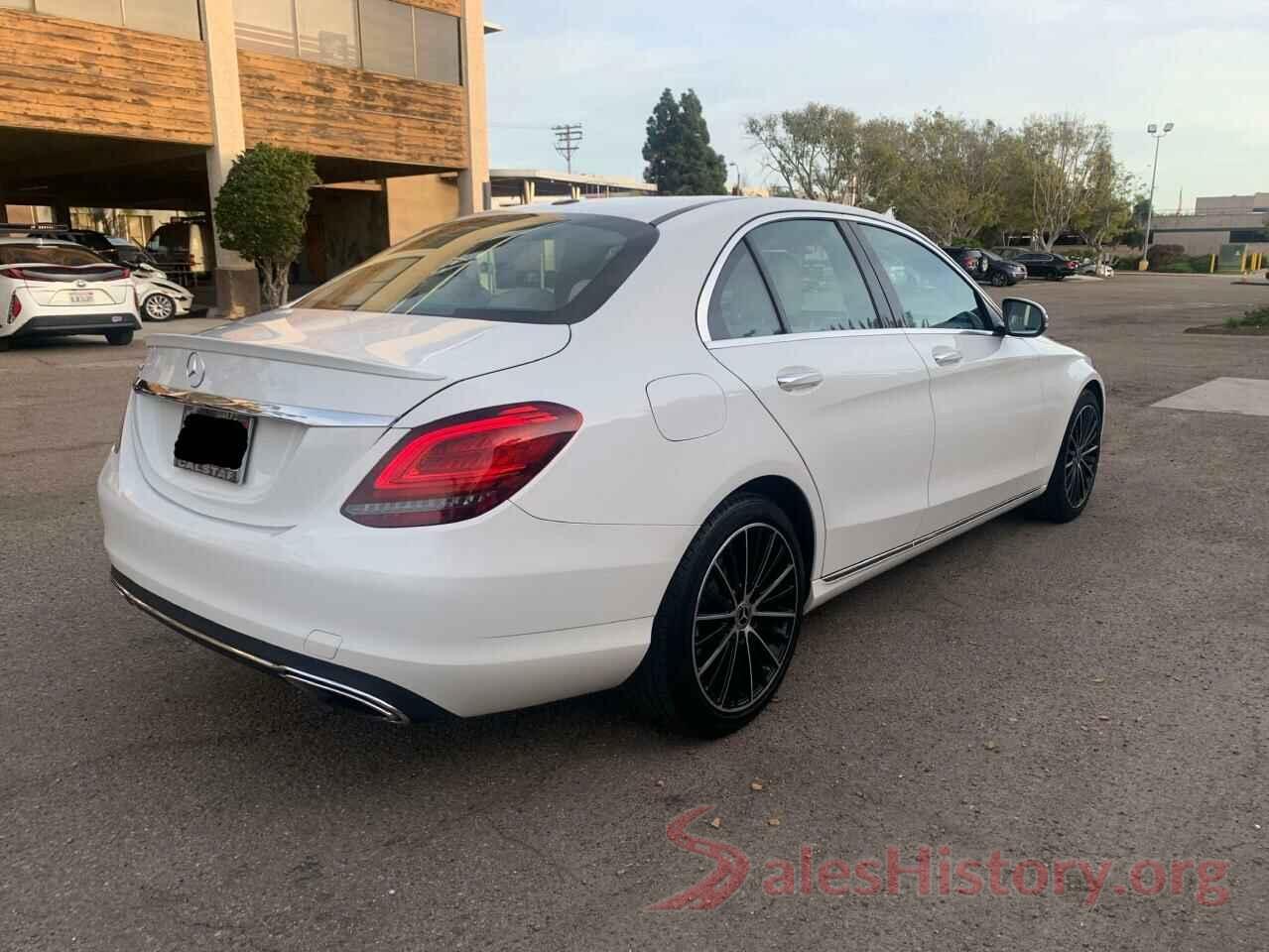 55SWF8DB3KU294872 2019 MERCEDES-BENZ C CLASS