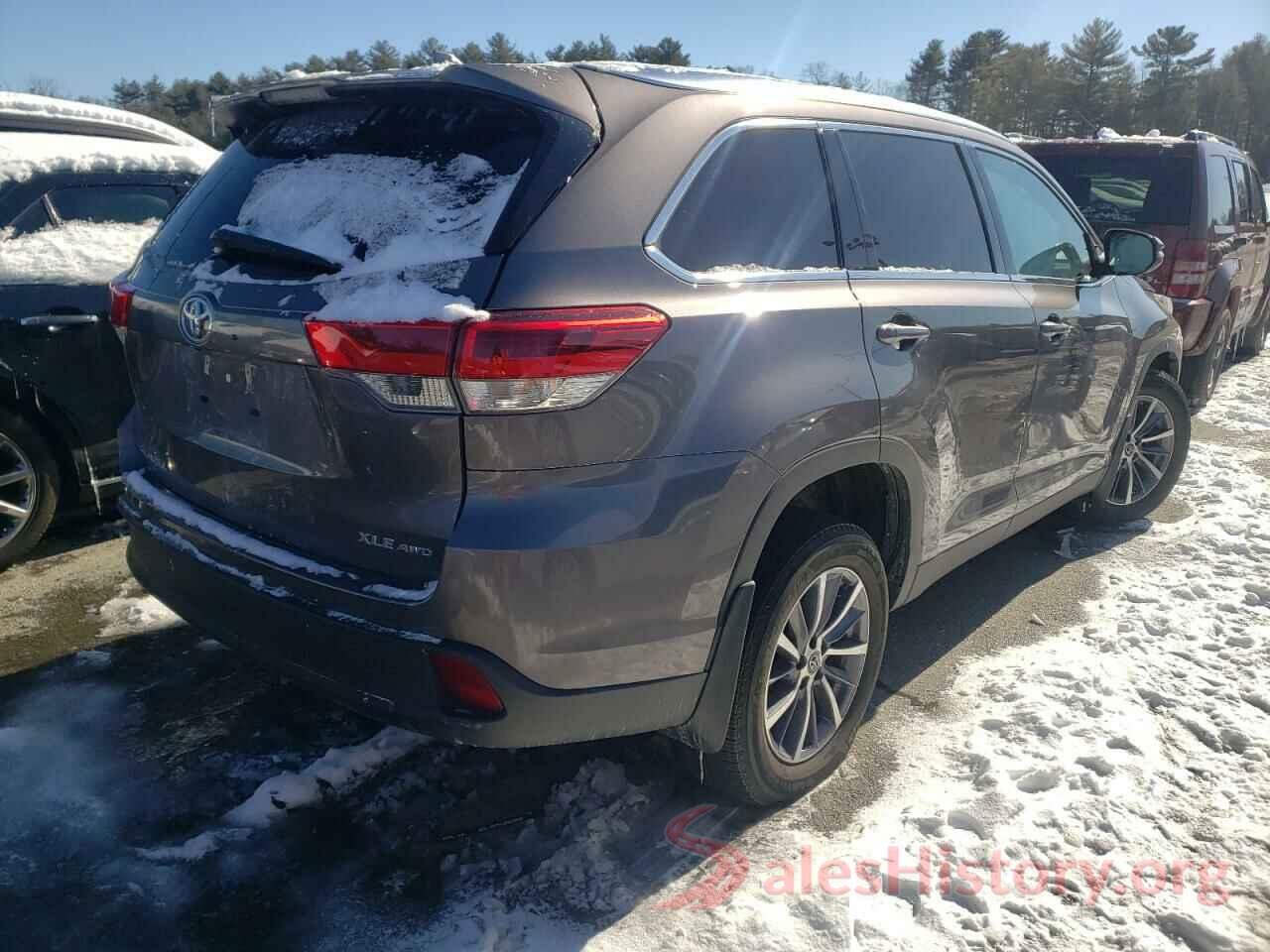 5TDJZRFH2KS571677 2019 TOYOTA HIGHLANDER