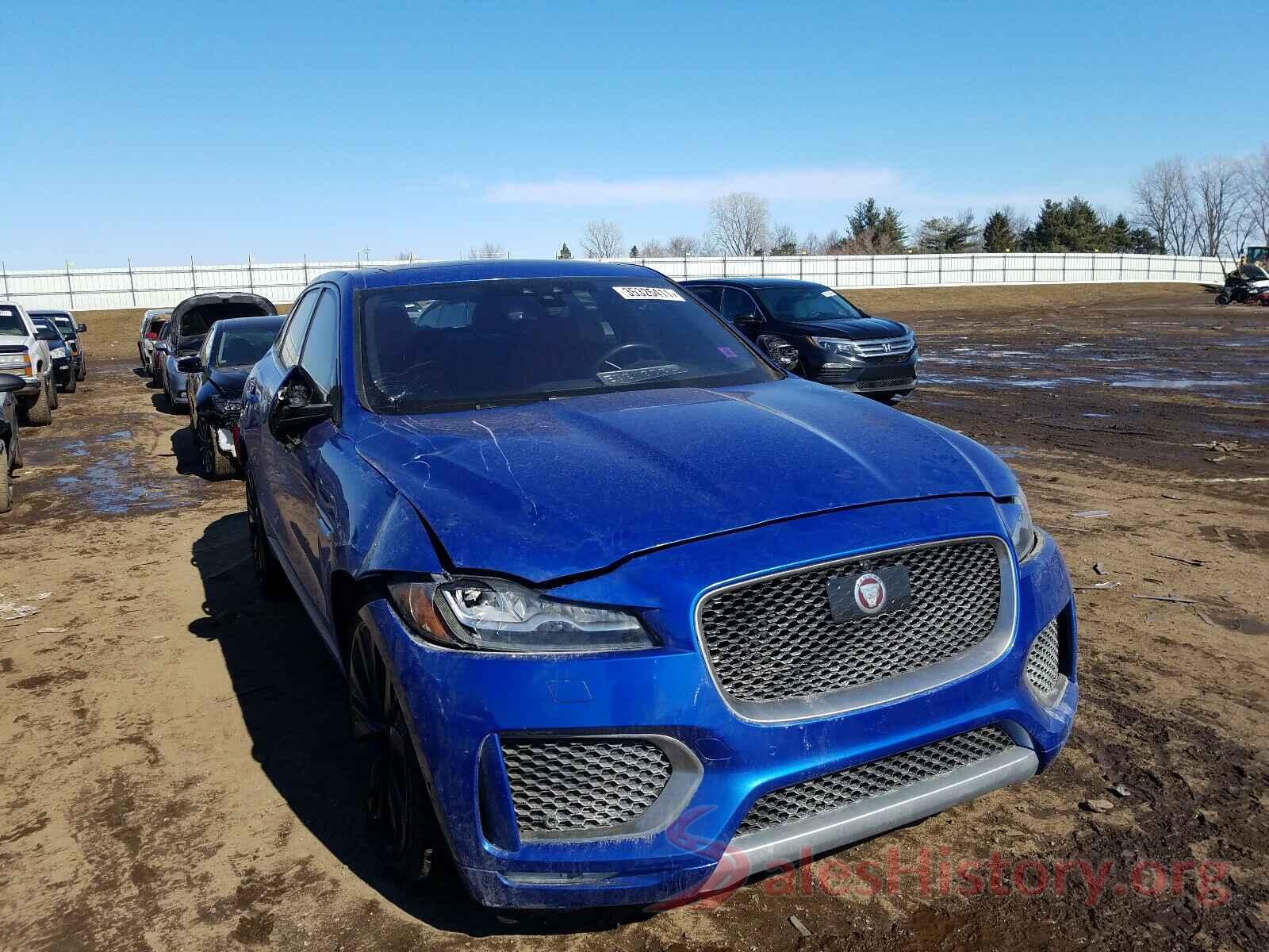 SADCK2BV3HA082313 2017 JAGUAR F-PACE