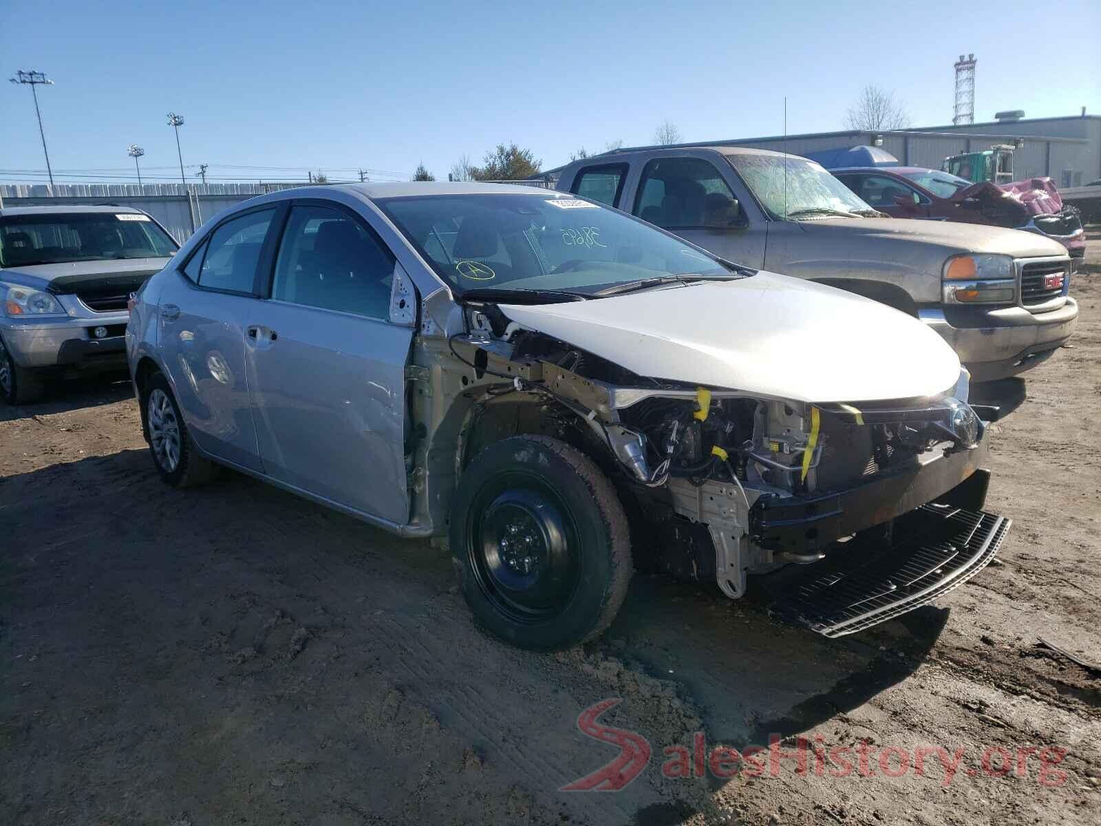 2T1BURHE8JC025561 2018 TOYOTA COROLLA