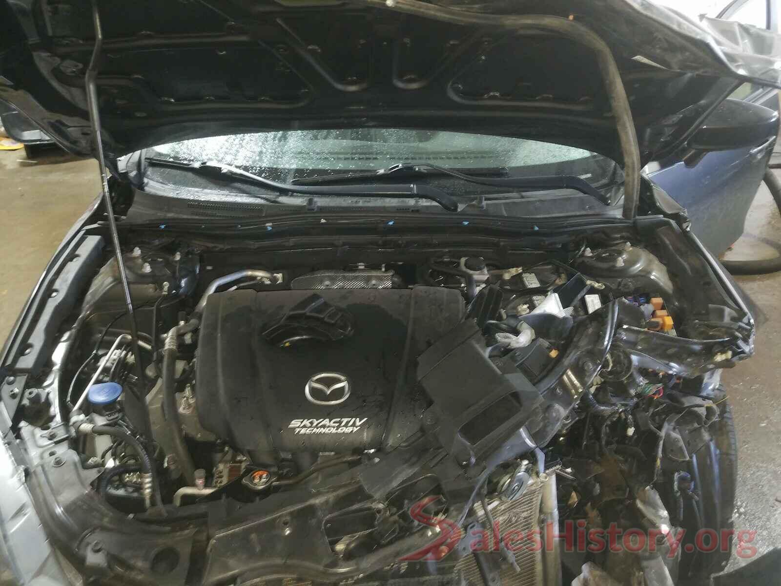 3MZBN1U7XJM272025 2018 MAZDA 3