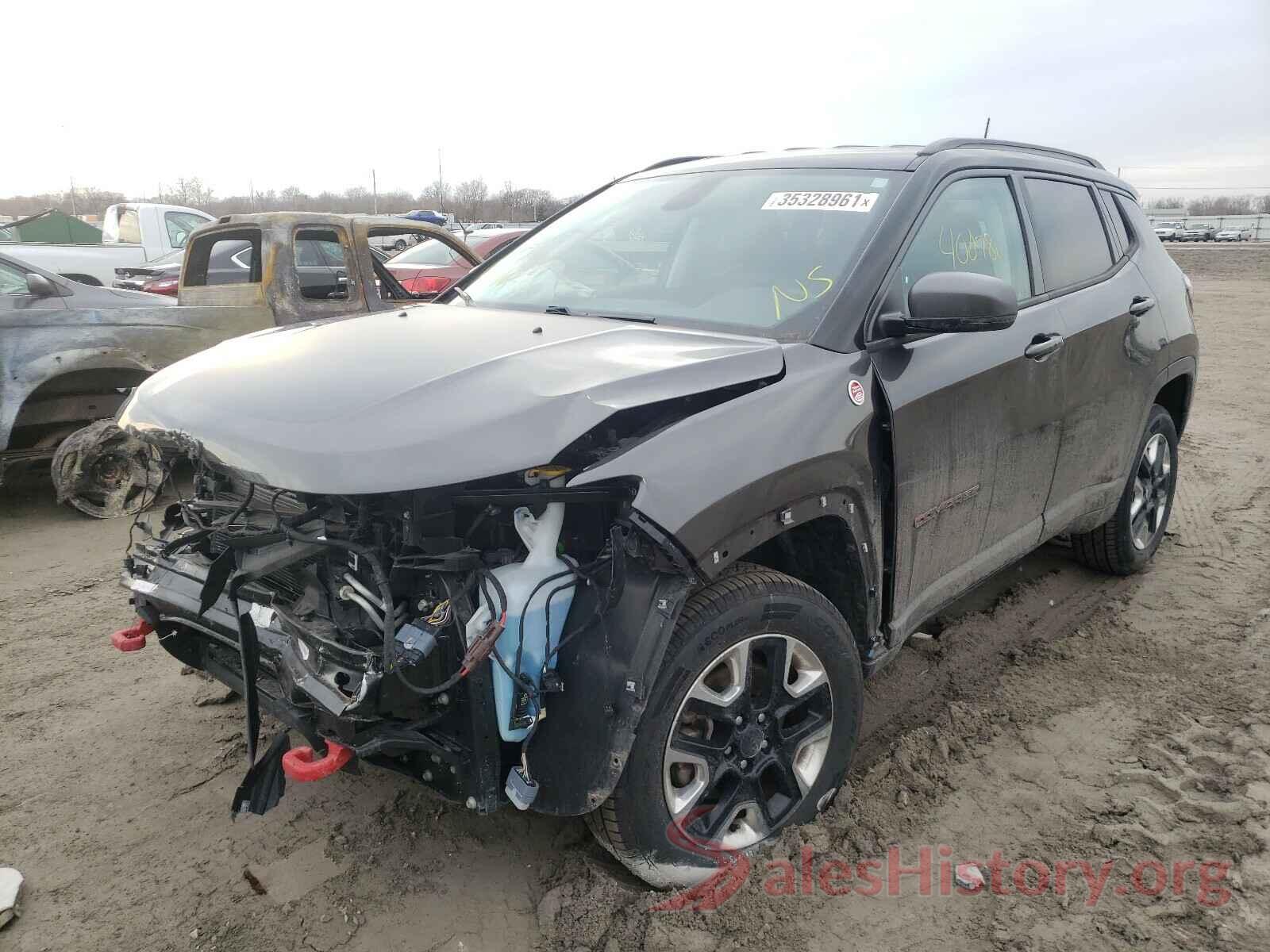 3C4NJDDB9JT198717 2018 JEEP COMPASS