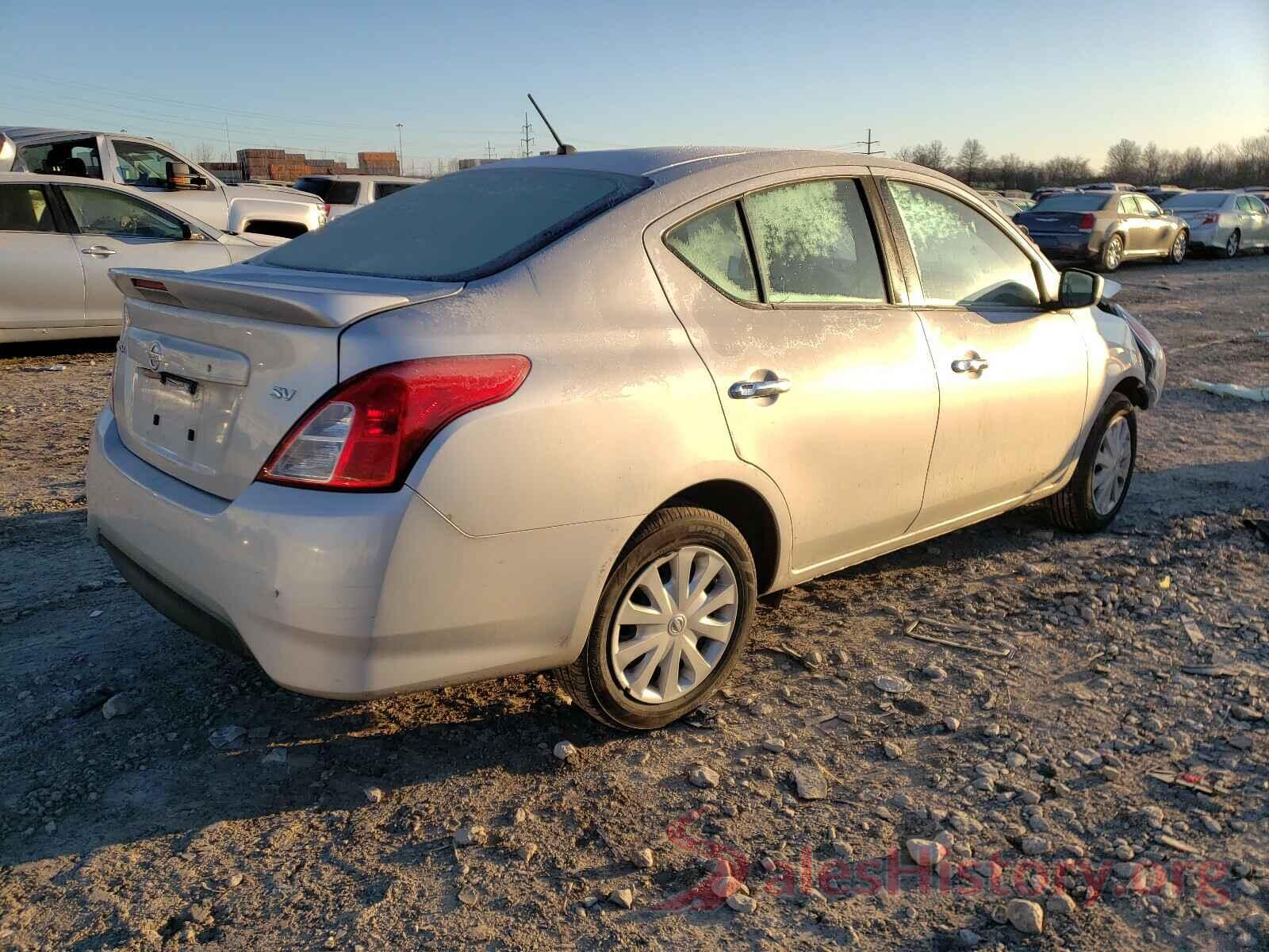 3N1CN7AP3JK430685 2018 NISSAN VERSA