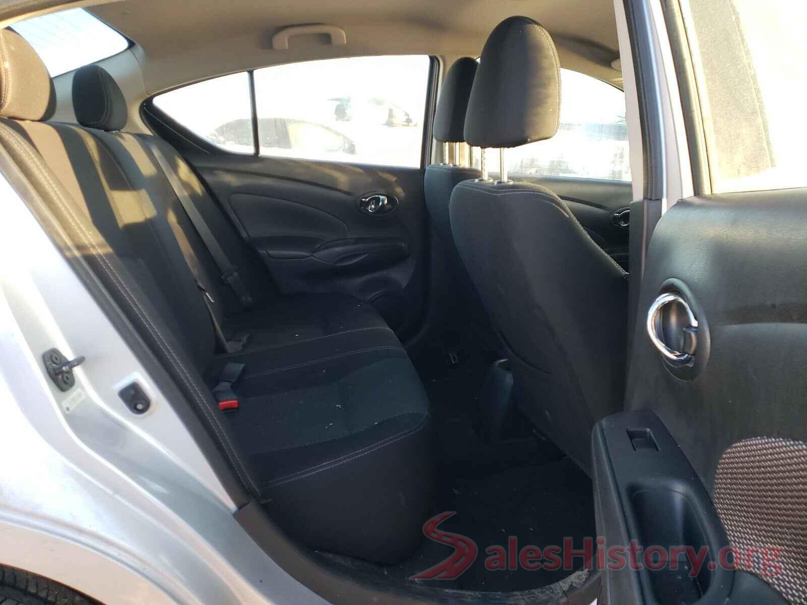 3N1CN7AP3JK430685 2018 NISSAN VERSA