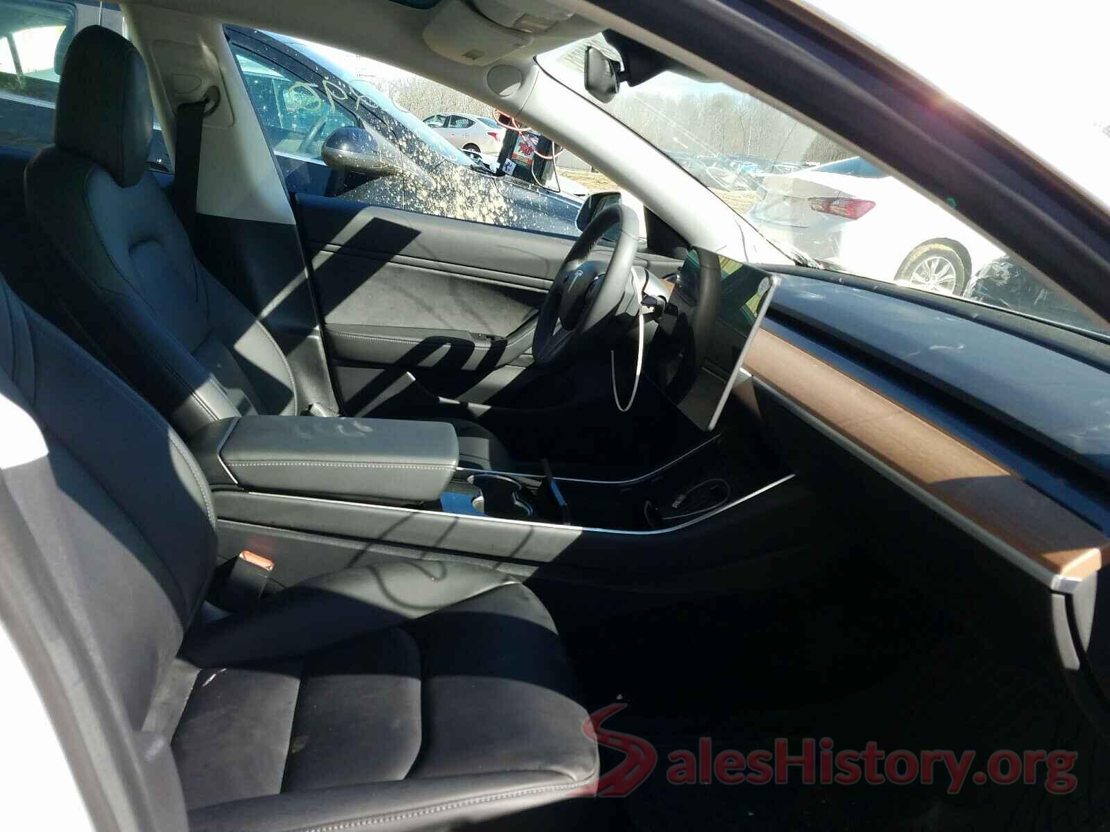 5YJ3E1EAXKF484236 2019 TESLA MODEL 3