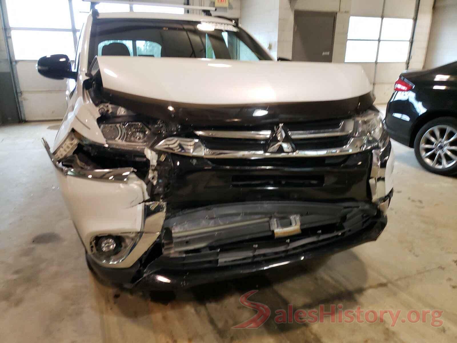 JA4AD3A38JZ058948 2018 MITSUBISHI OUTLANDER