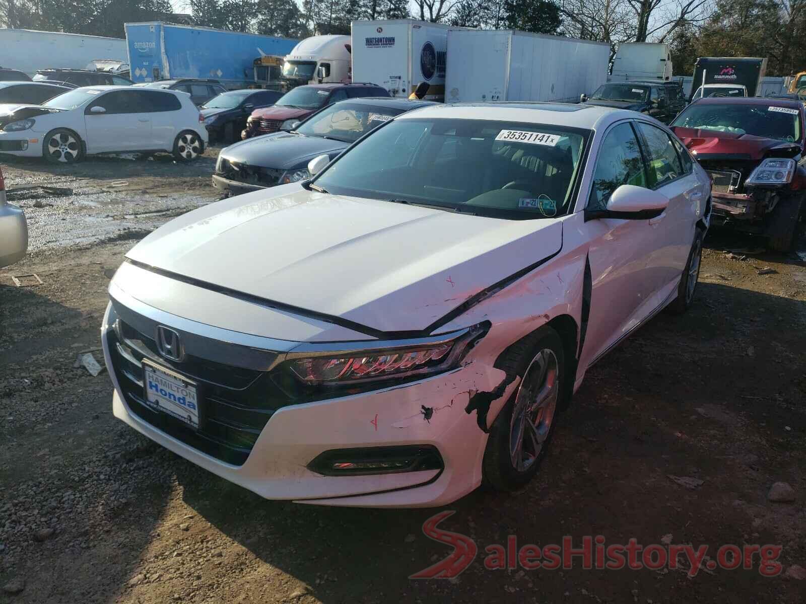 1HGCV1F52JA197158 2018 HONDA ACCORD