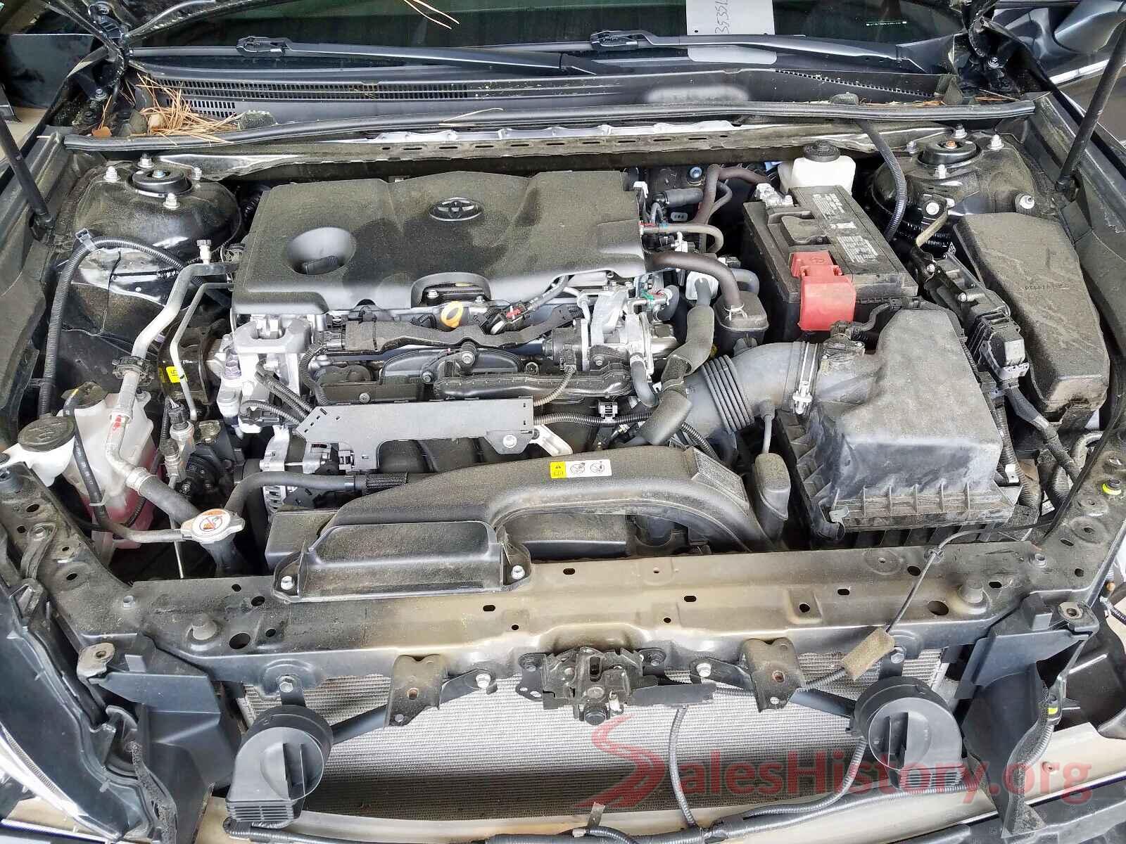 4T1B11HK9JU084116 2018 TOYOTA CAMRY