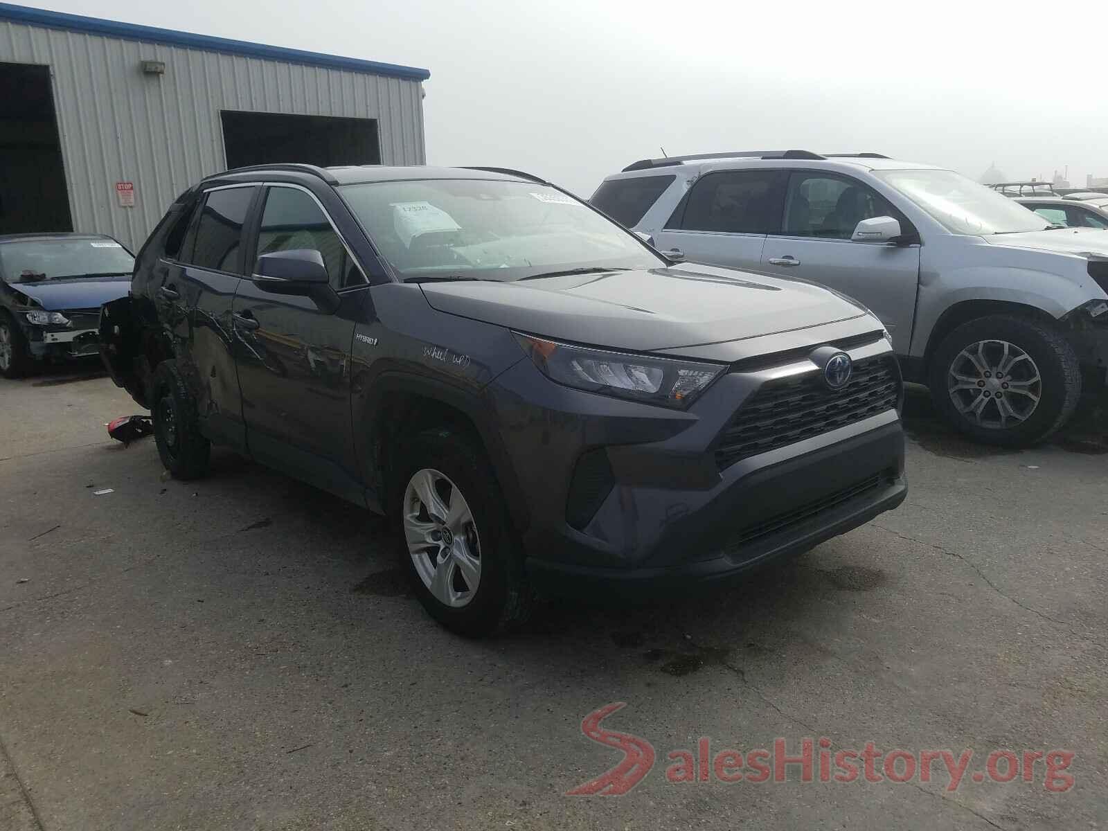 2T3MWRFV5KW006107 2019 TOYOTA RAV4