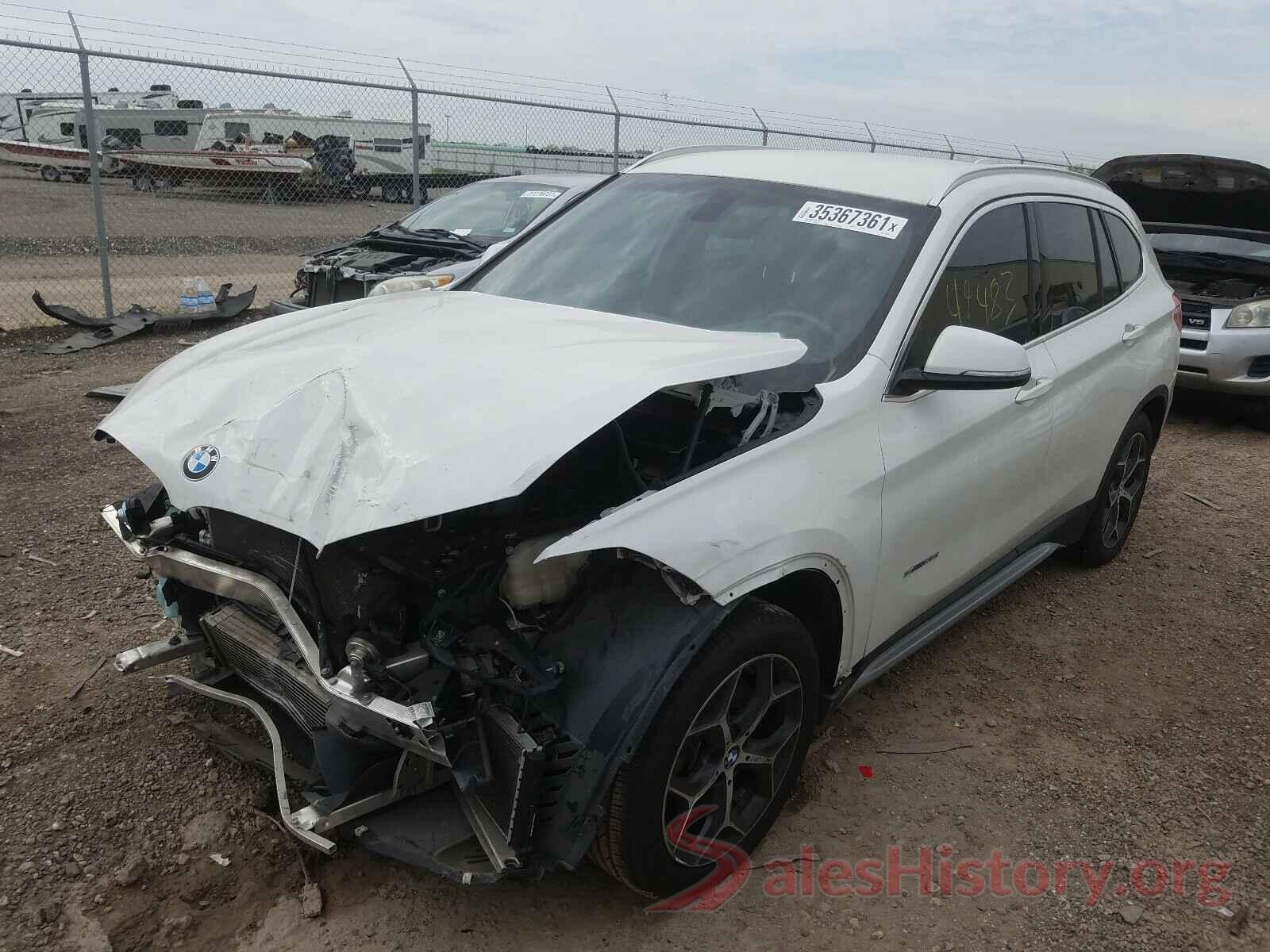 WBXHU7C37H5H35035 2017 BMW X1