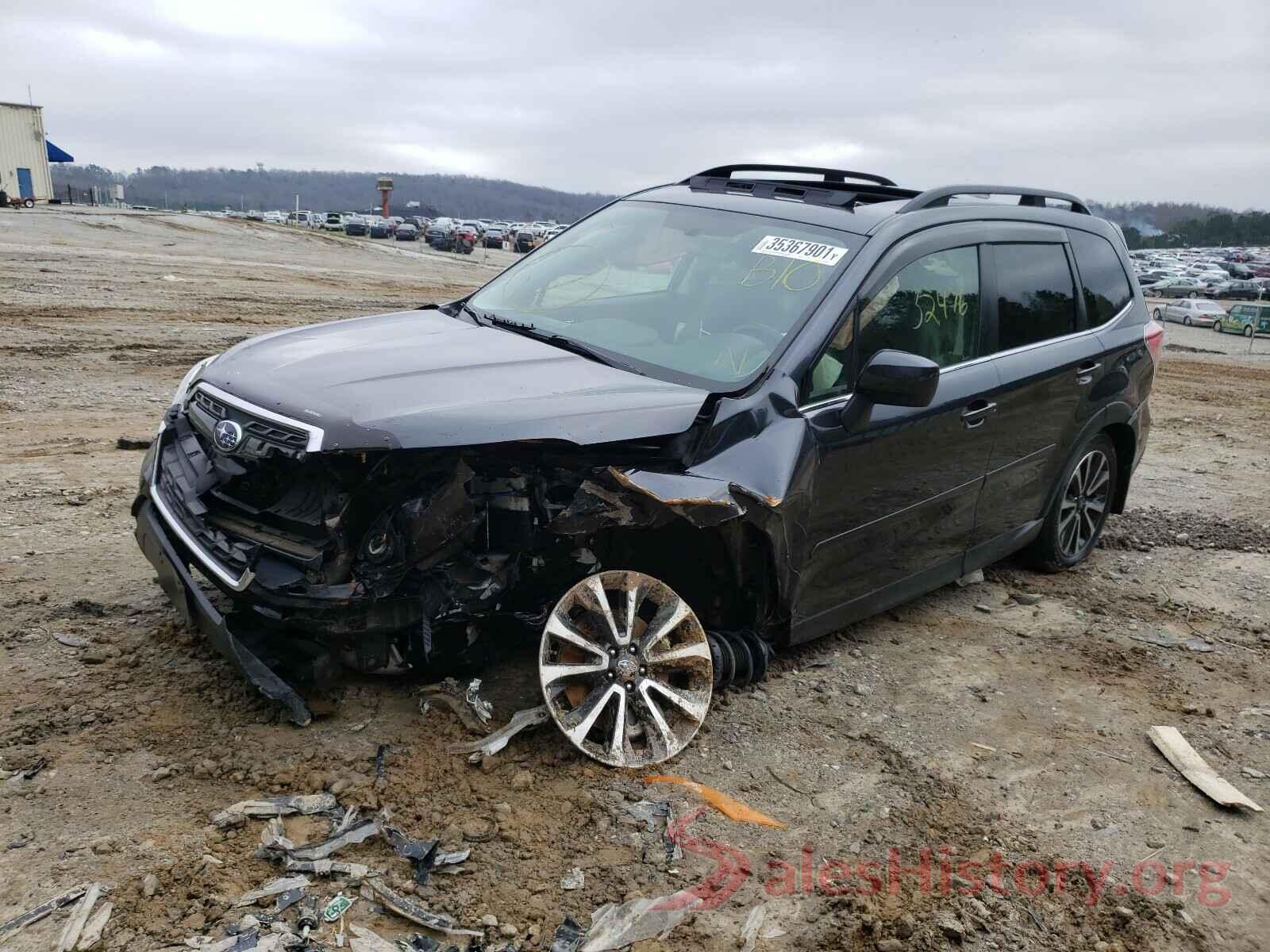 JF2SJGEC3JH462560 2018 SUBARU FORESTER