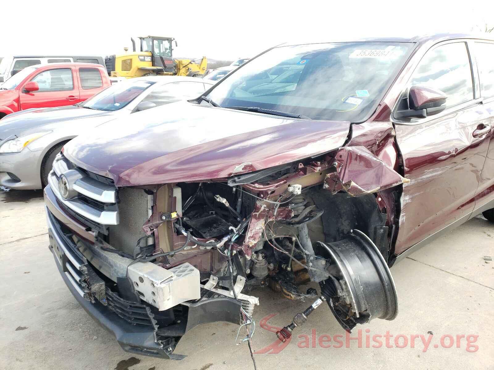 5TDZZRFH6KS301077 2019 TOYOTA HIGHLANDER