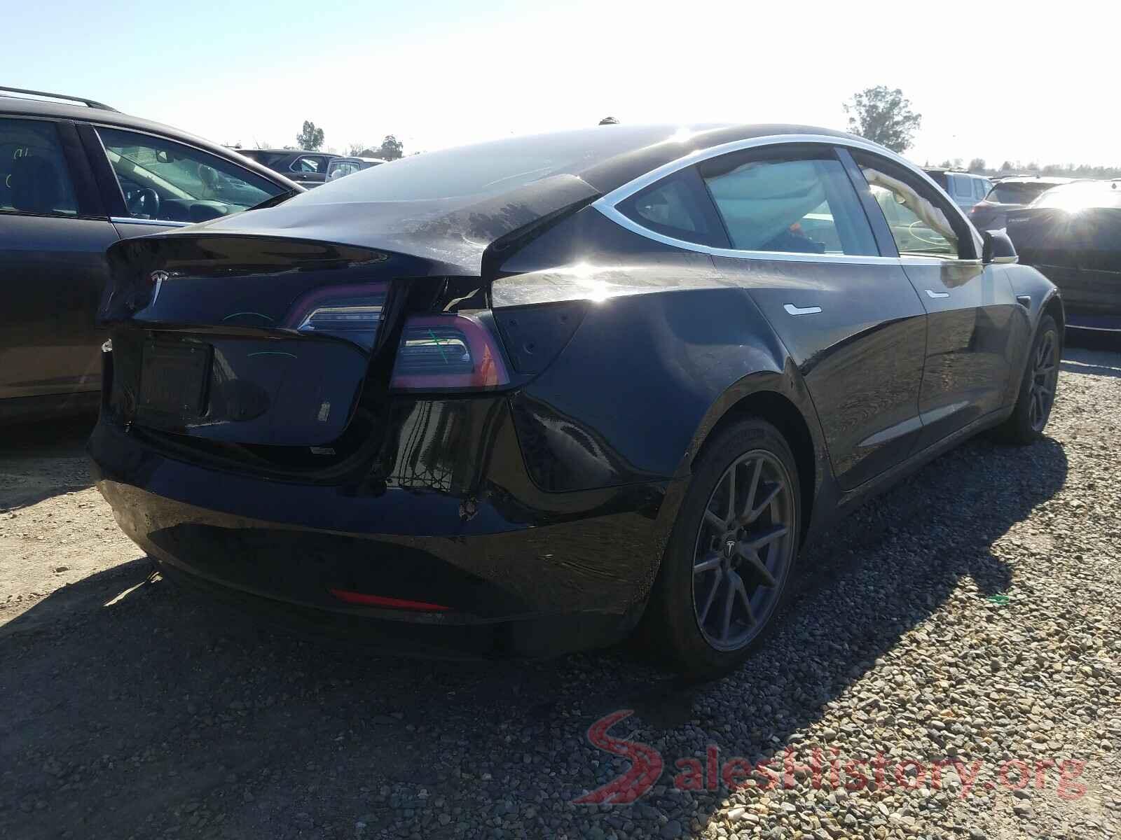 5YJ3E1EA4JF172105 2018 TESLA MODEL 3