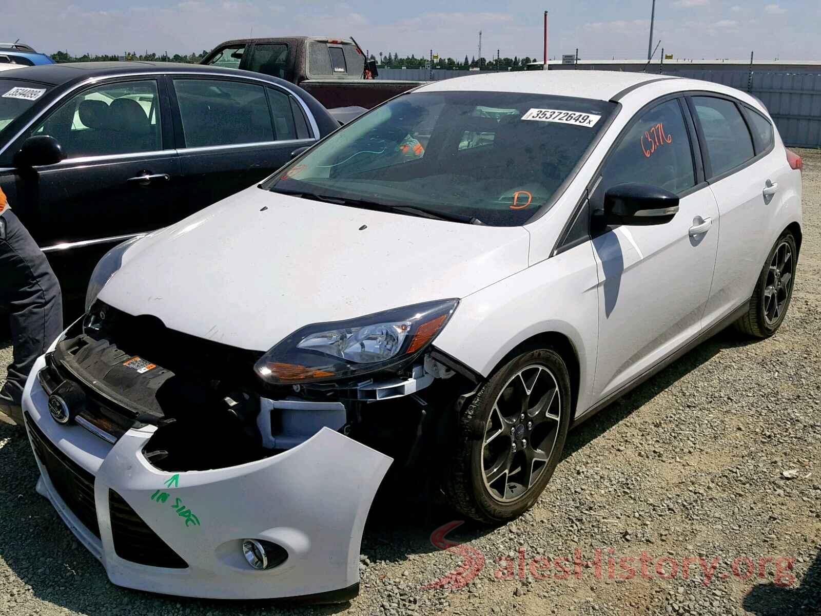 1FADP3K25EL350720 2014 FORD FOCUS SE