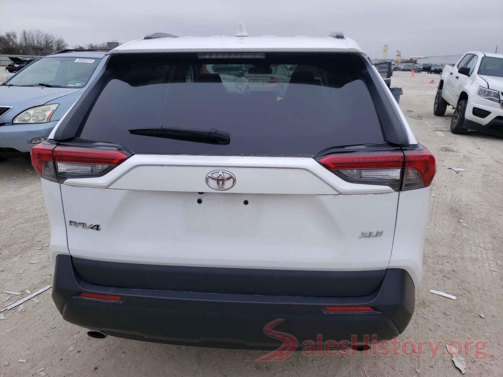 2T3W1RFV5KW004056 2019 TOYOTA RAV4