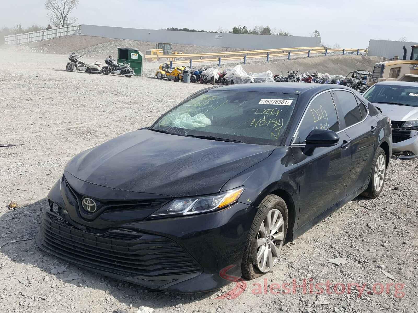 4T1B11HK3KU262846 2019 TOYOTA CAMRY