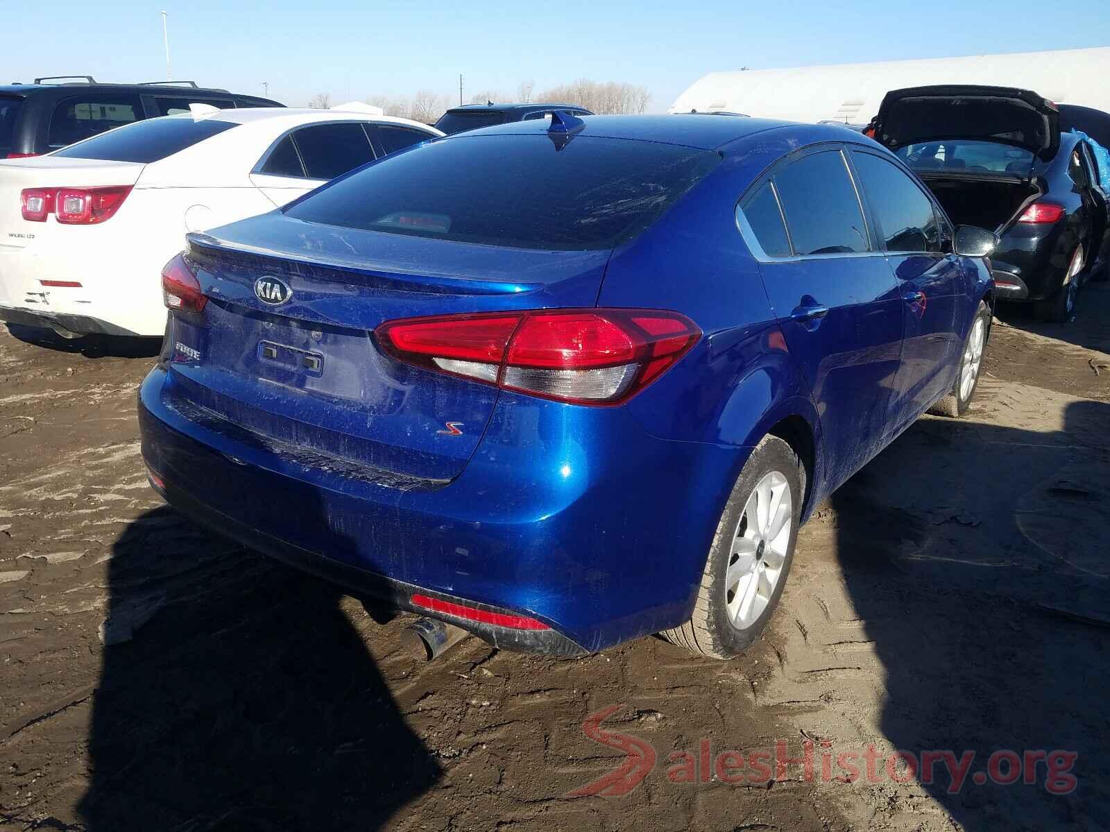 3KPFL4A71HE032902 2017 KIA FORTE