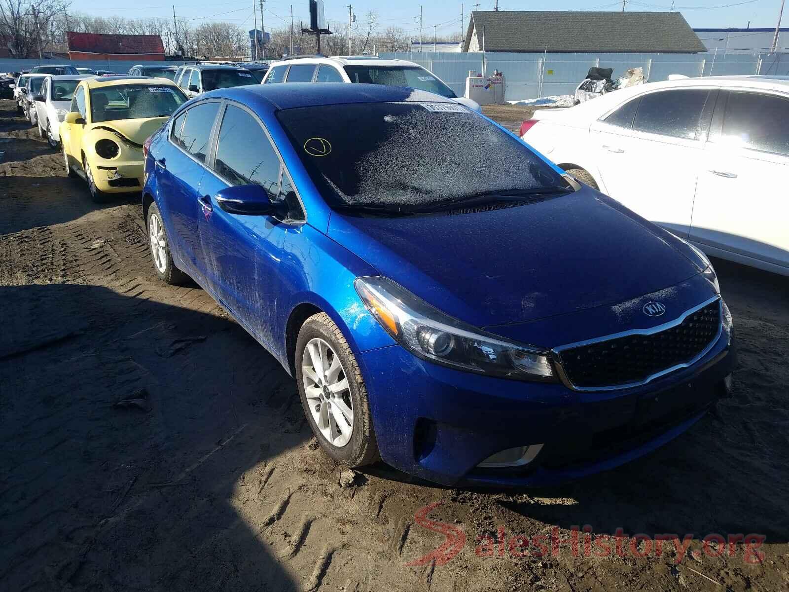 3KPFL4A71HE032902 2017 KIA FORTE