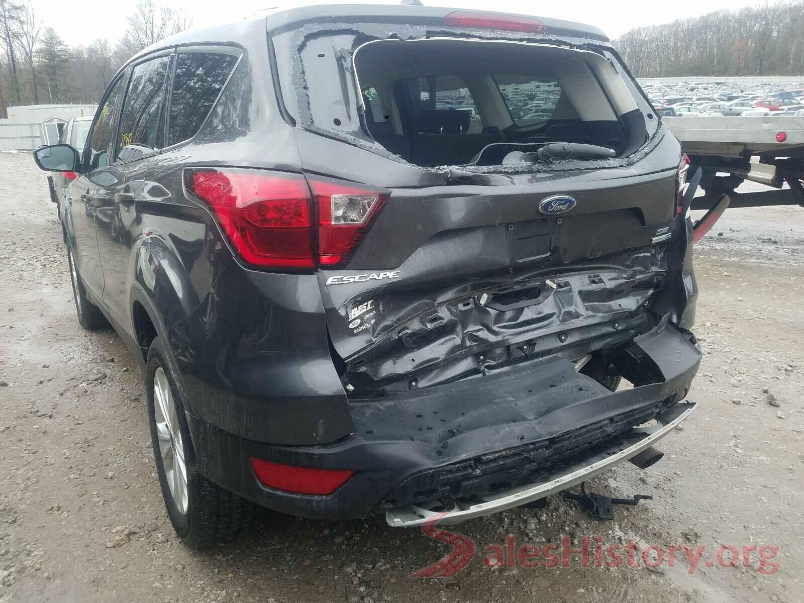 1FMCU9GD4KUC17430 2019 FORD ESCAPE