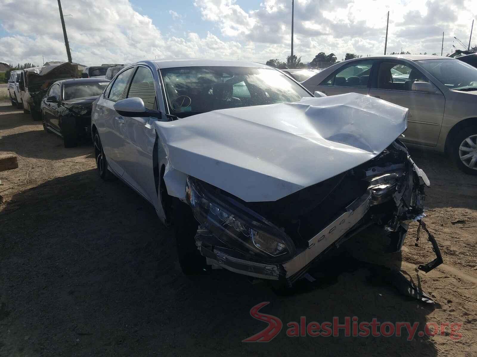 1HGCV1F39JA147226 2018 HONDA ACCORD