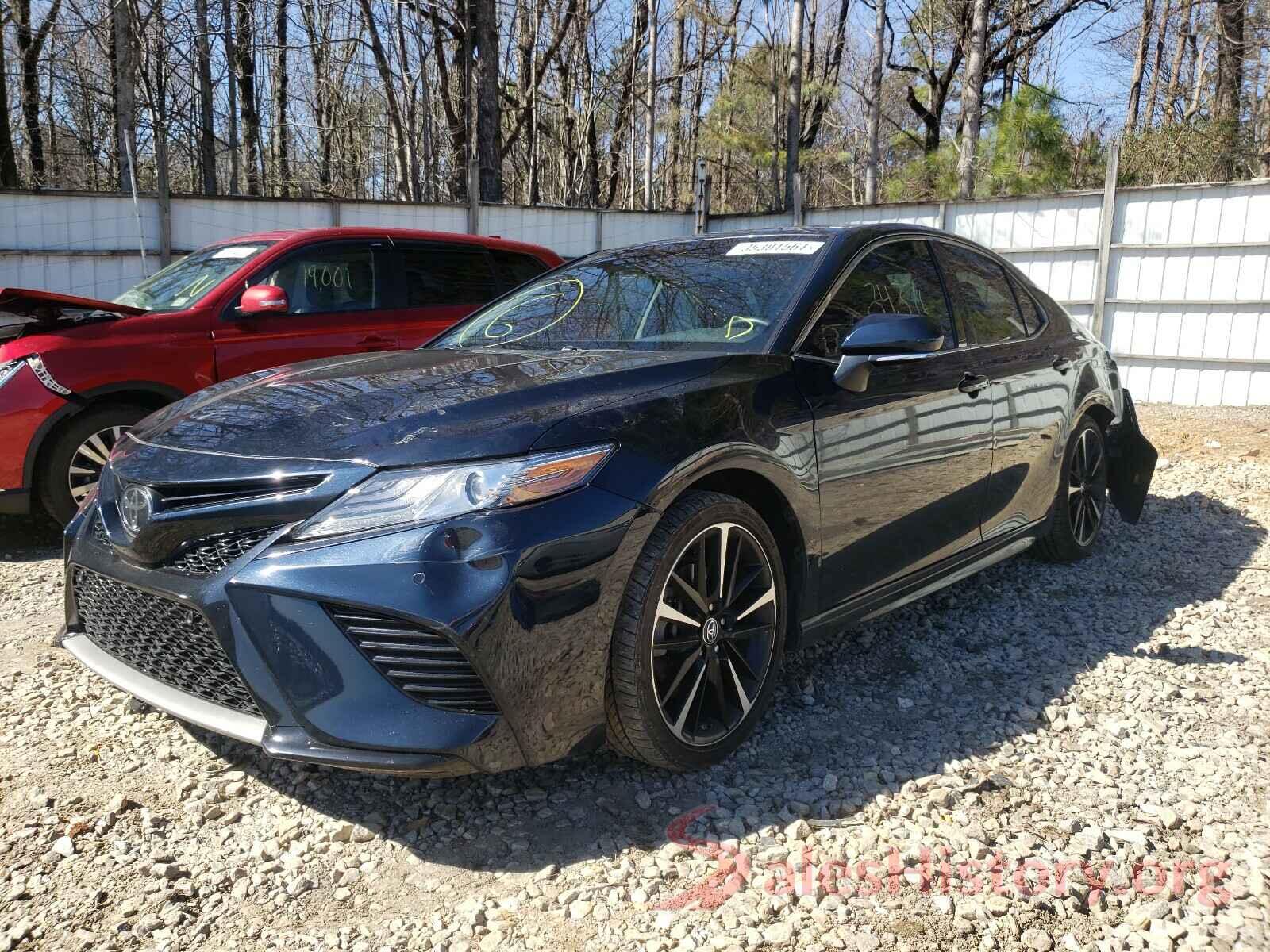 4T1B61HK5JU604748 2018 TOYOTA CAMRY