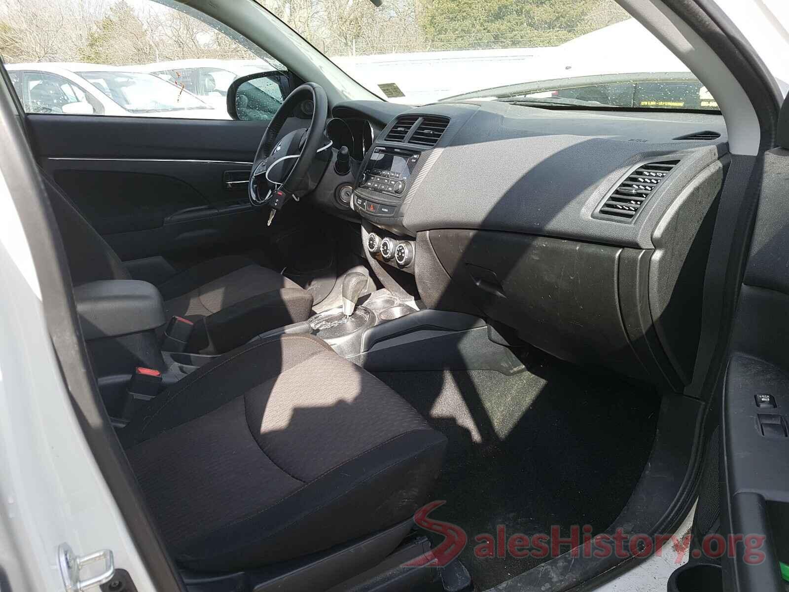 JA4AP3AU9HZ021580 2017 MITSUBISHI OUTLANDER