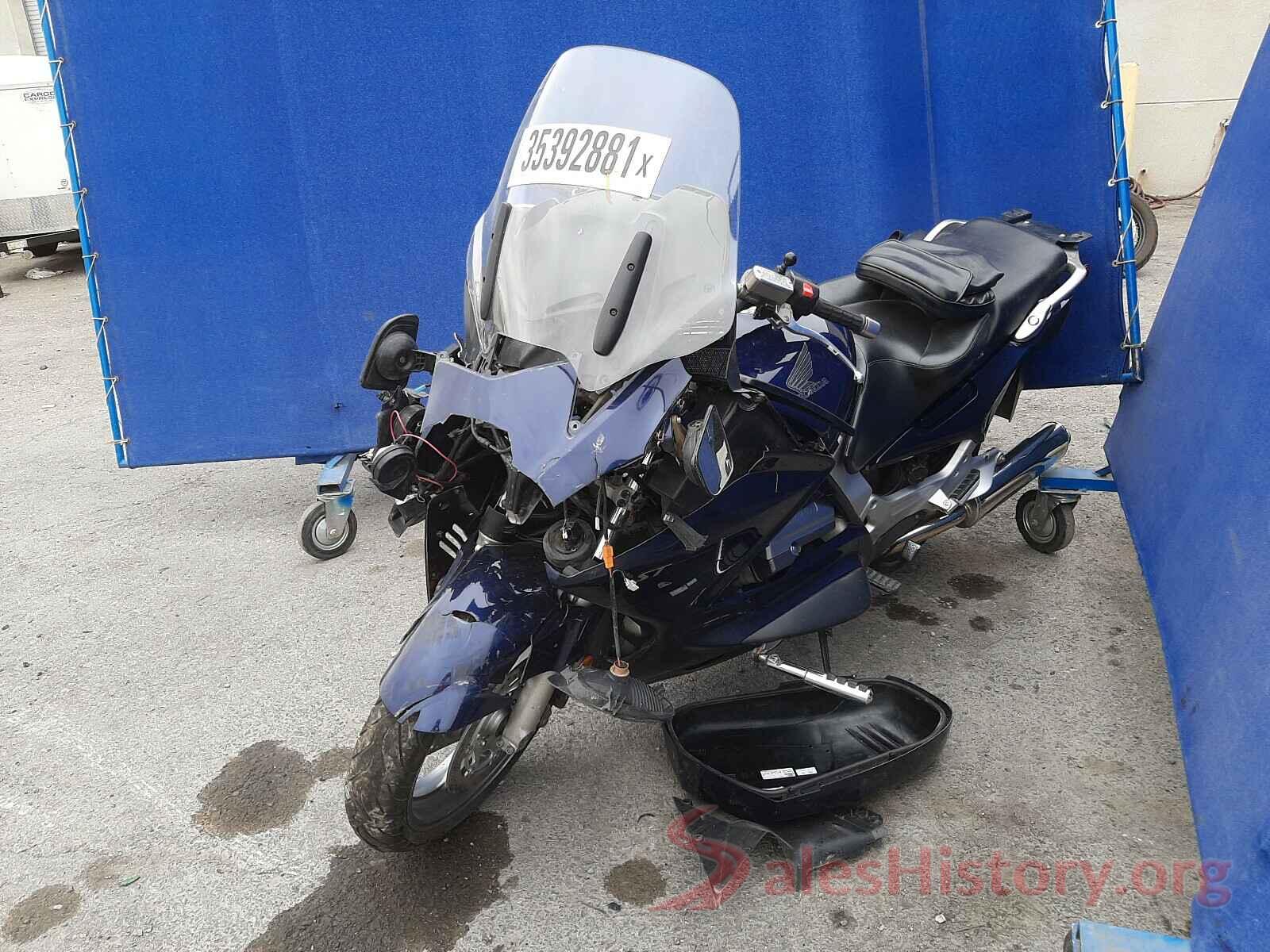 JH2SC51074M200651 2004 HONDA ST CYCLE