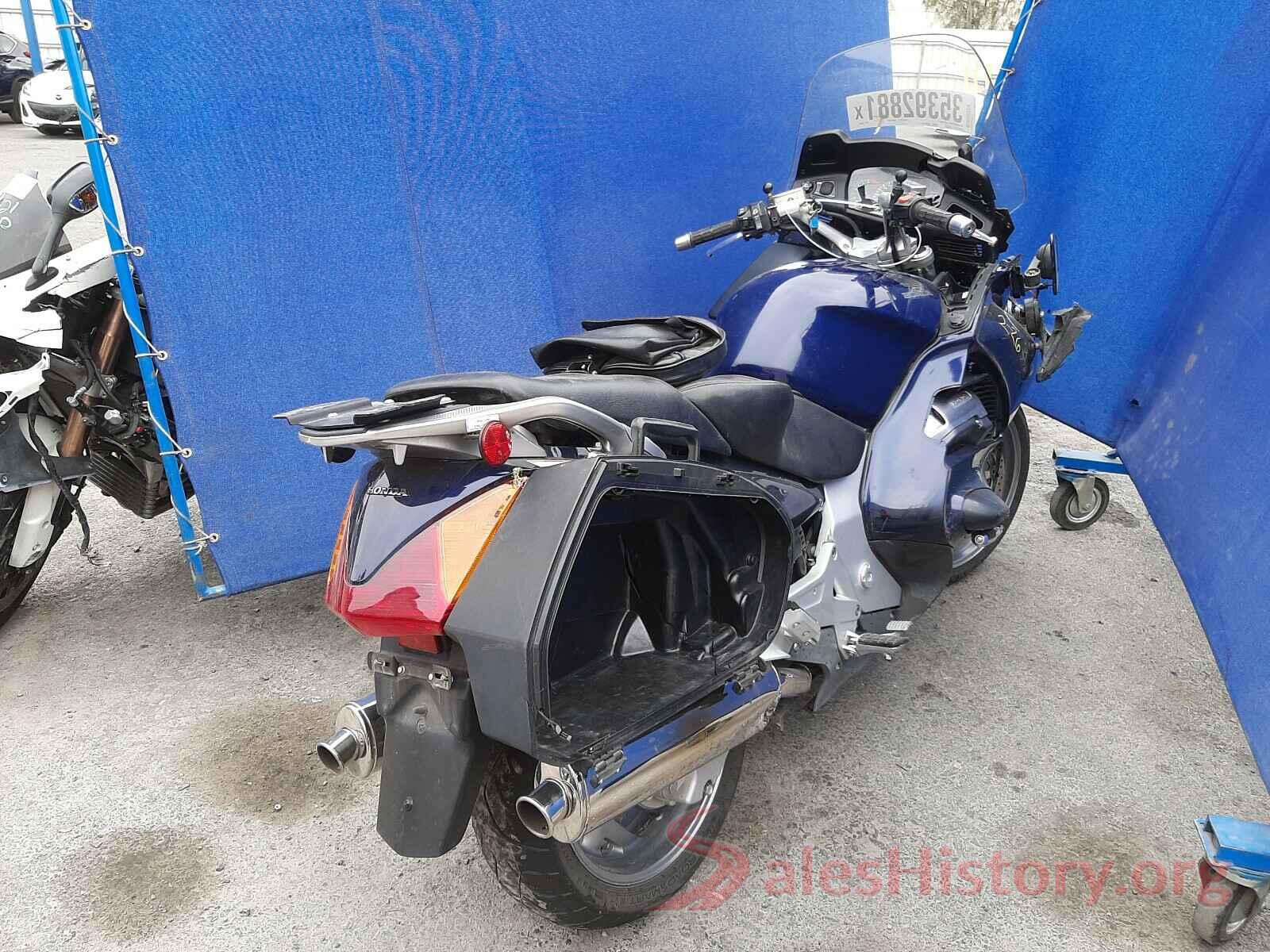 JH2SC51074M200651 2004 HONDA ST CYCLE