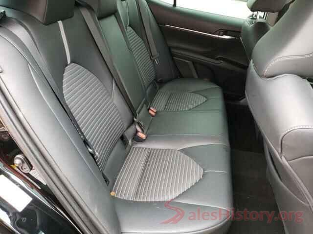 4T1B11HK4JU545948 2018 TOYOTA CAMRY