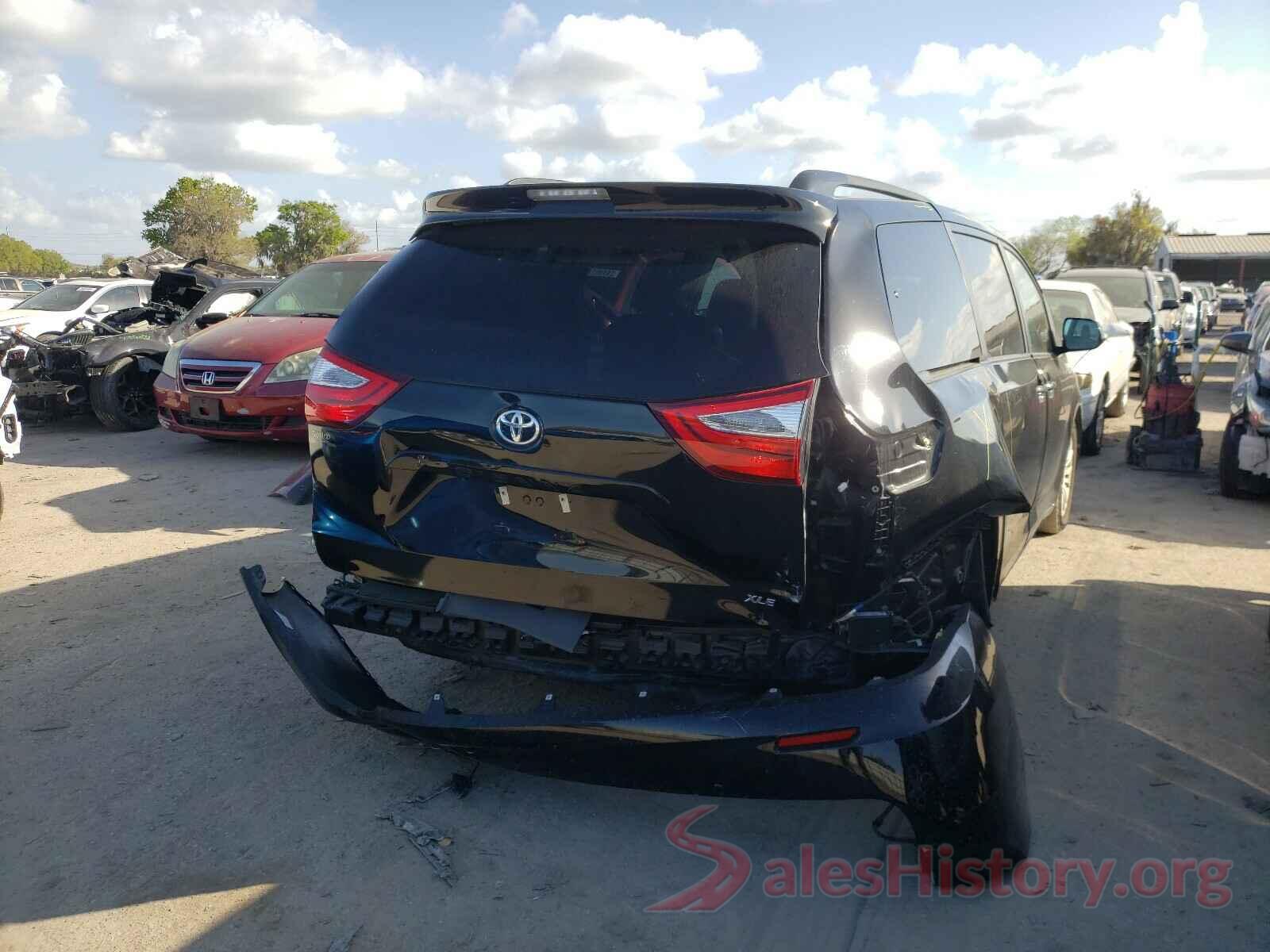 5TDYZ3DC9HS877397 2017 TOYOTA SIENNA