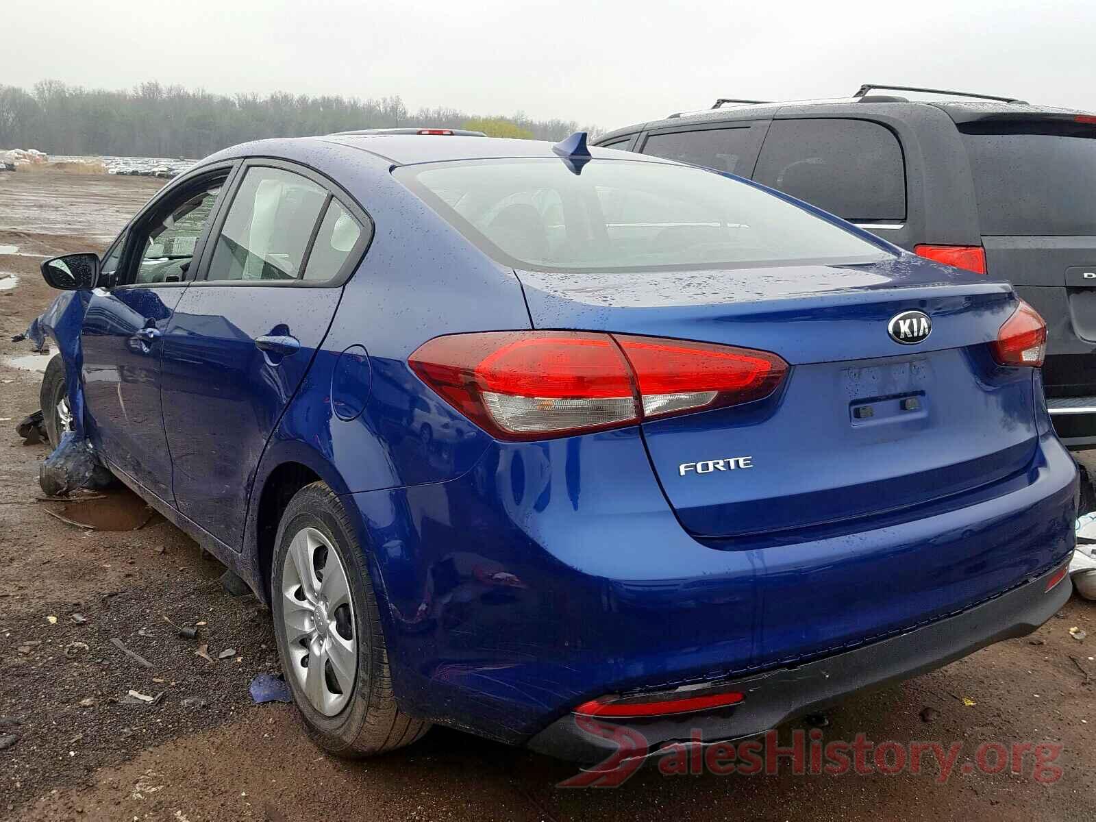 3KPFK4A78JE168386 2018 KIA FORTE