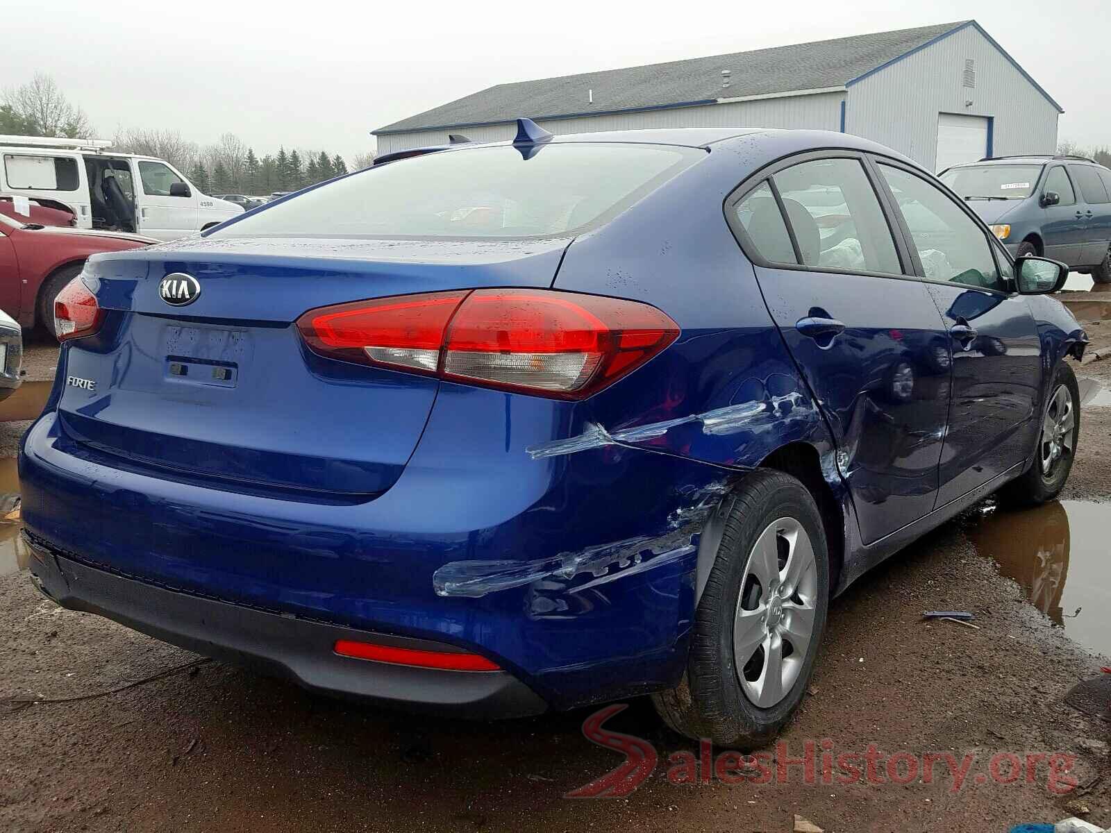 3KPFK4A78JE168386 2018 KIA FORTE