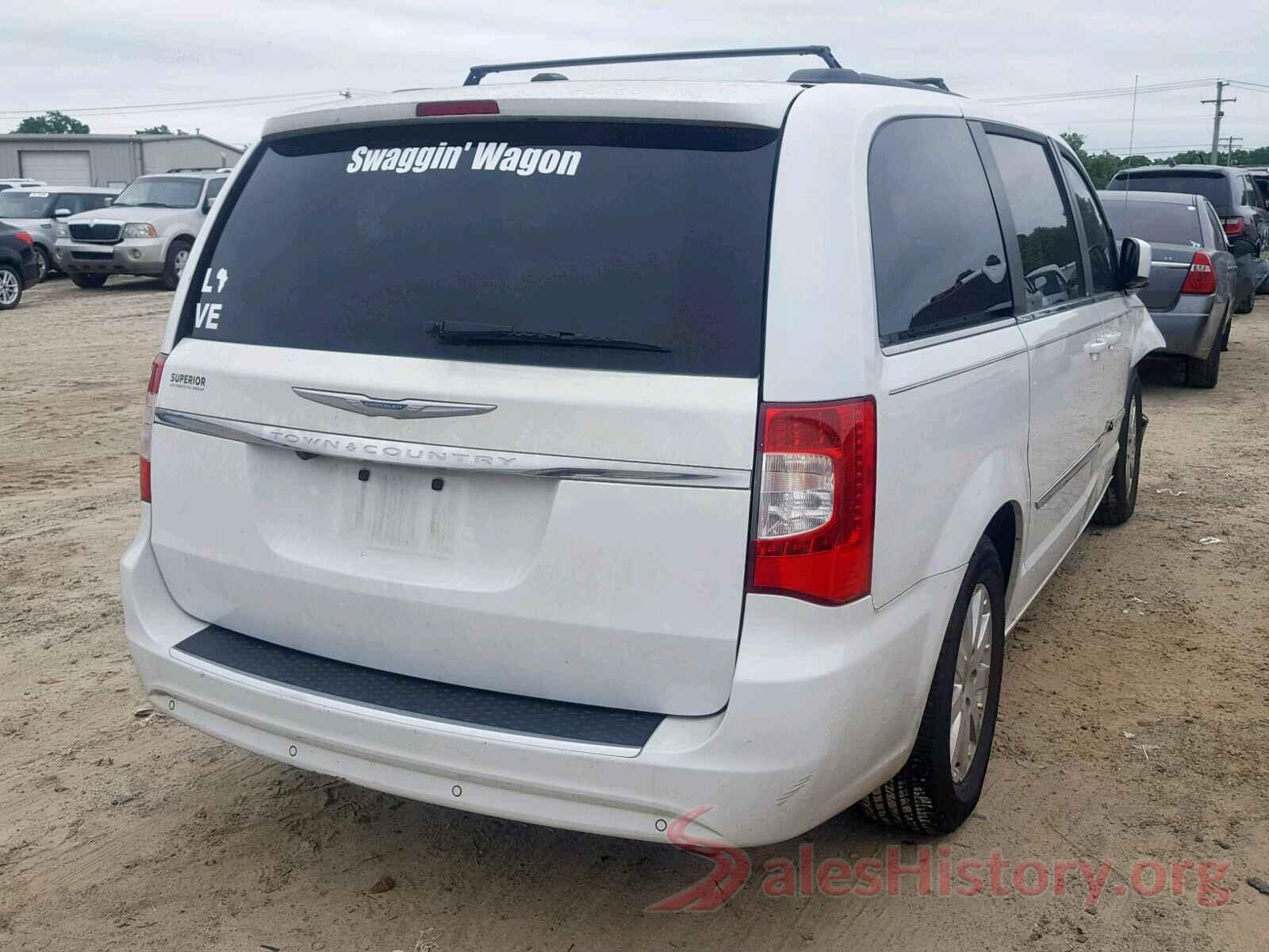 2C4RC1BG9DR815565 2013 CHRYSLER TOWN & COU