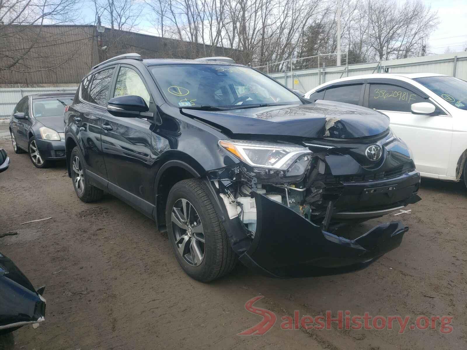 JTMRFREVXJJ729701 2018 TOYOTA RAV4