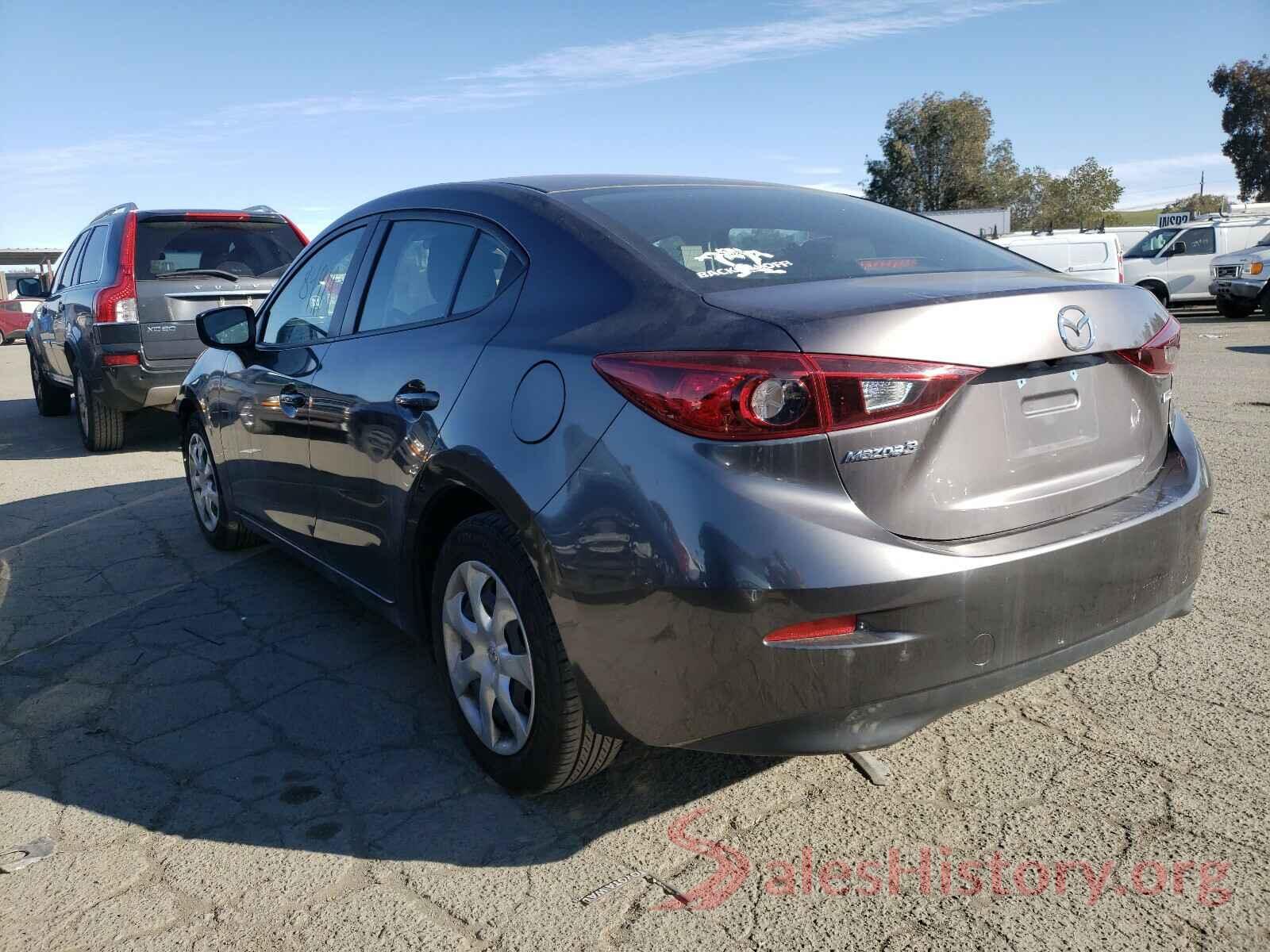 3MZBN1U76JM209732 2018 MAZDA 3